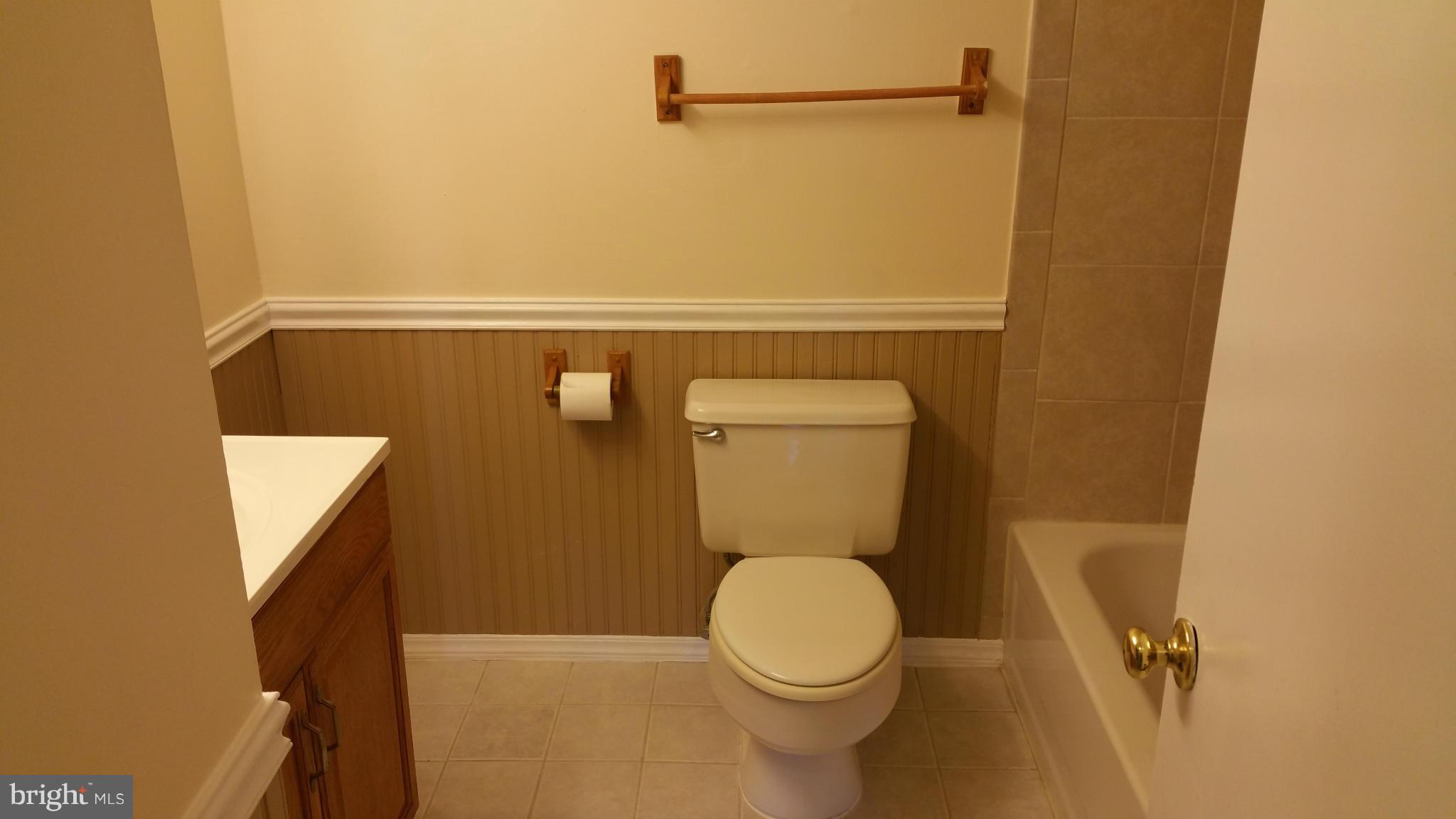 CHERRY GLEN CONDOS - Residential