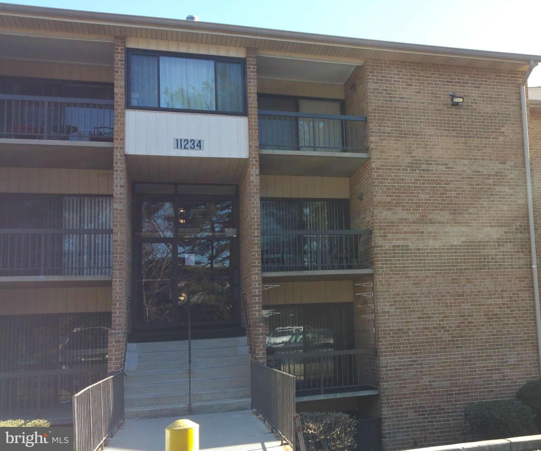 CHERRY GLEN CONDOS - Residential