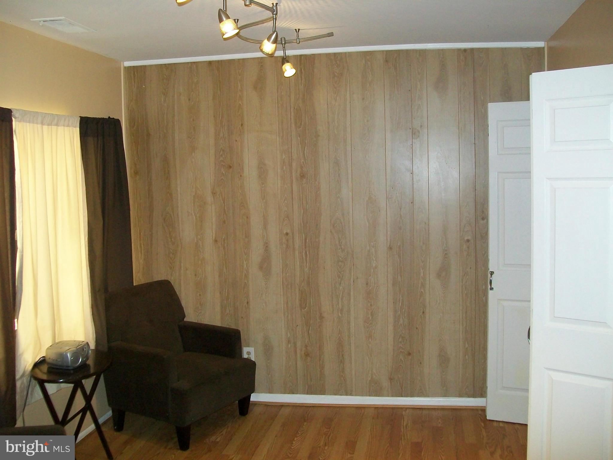 CHERRY GLEN CONDOS - Residential