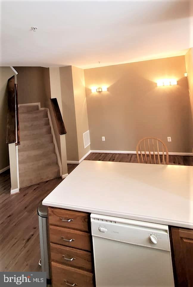 GREENBRIER HILLS - Residential