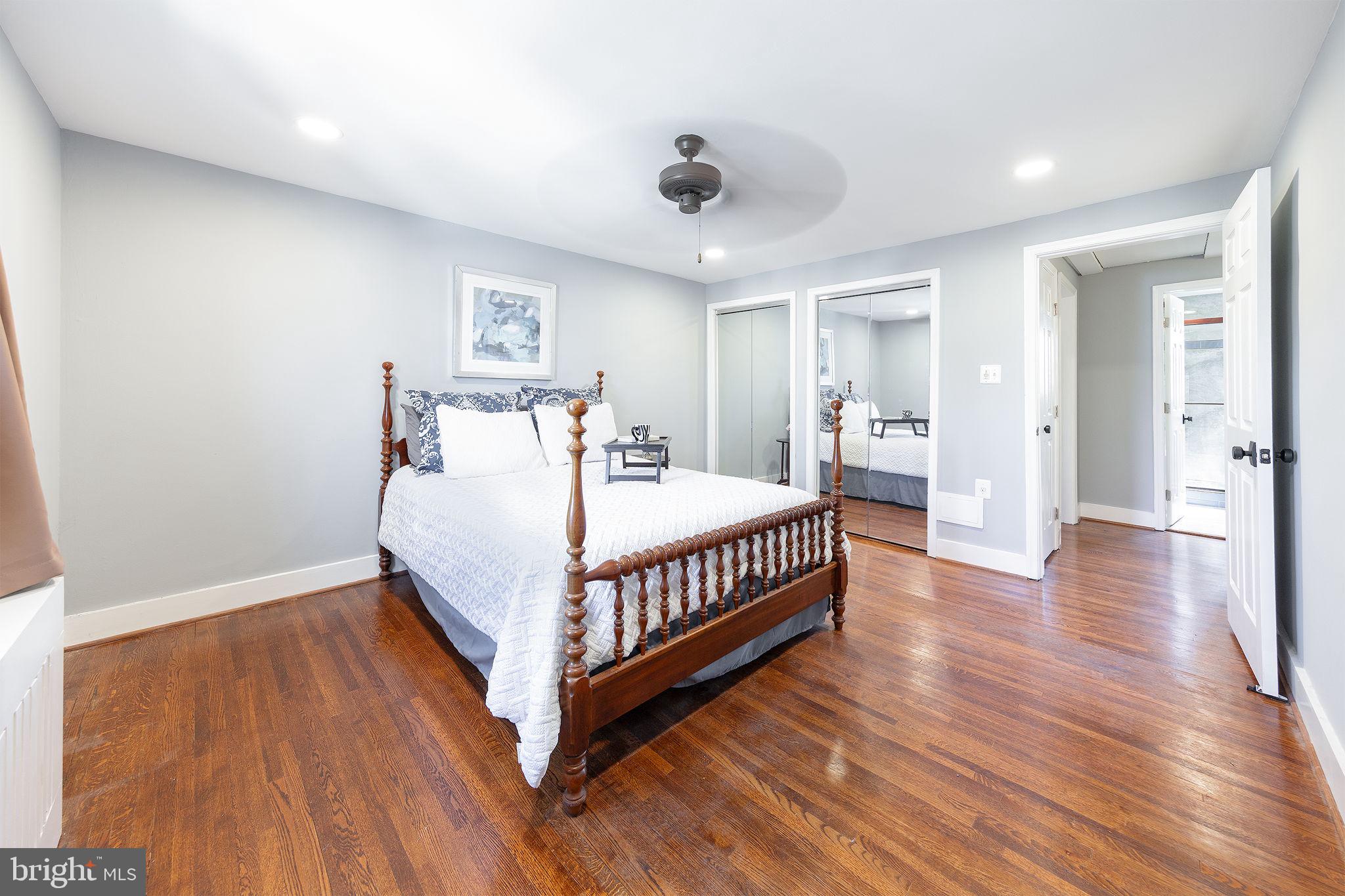 ARLINGTON COURT - Residential