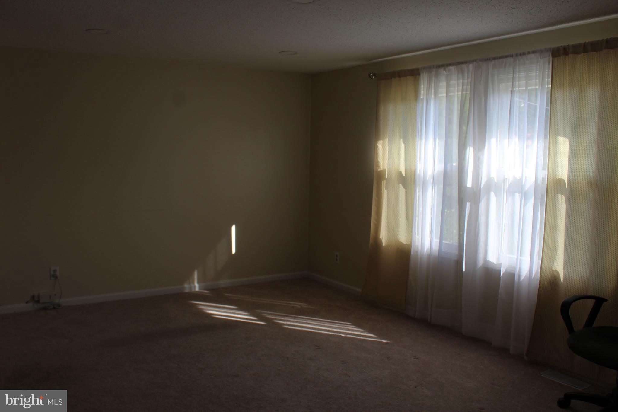 BERWYN HEIGHTS - Residential Lease