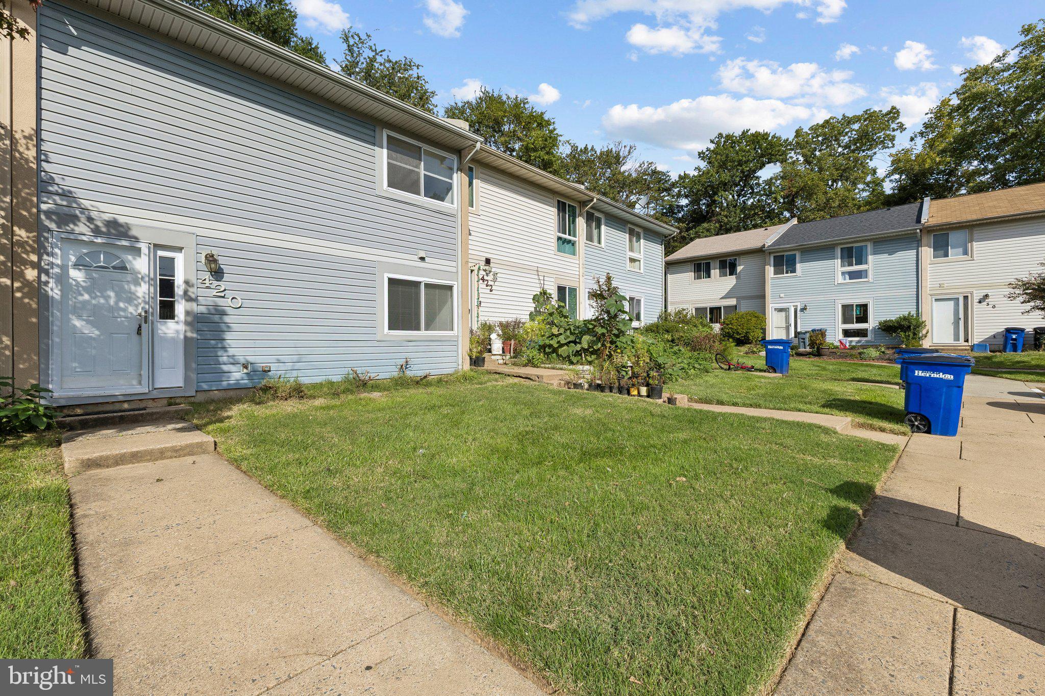 420 RENEAU WAY