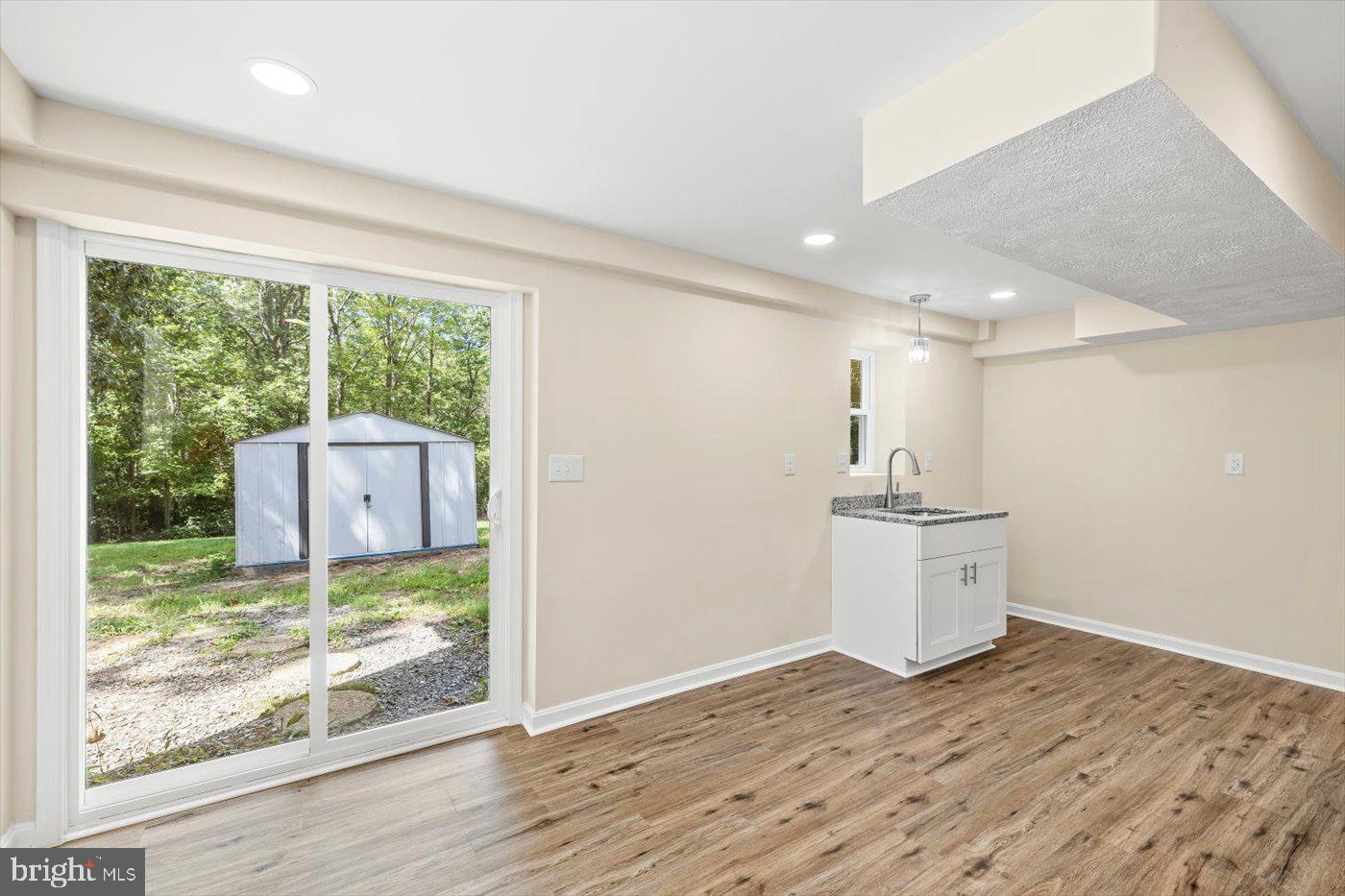 STAFFORD HEIGHTS - Residential