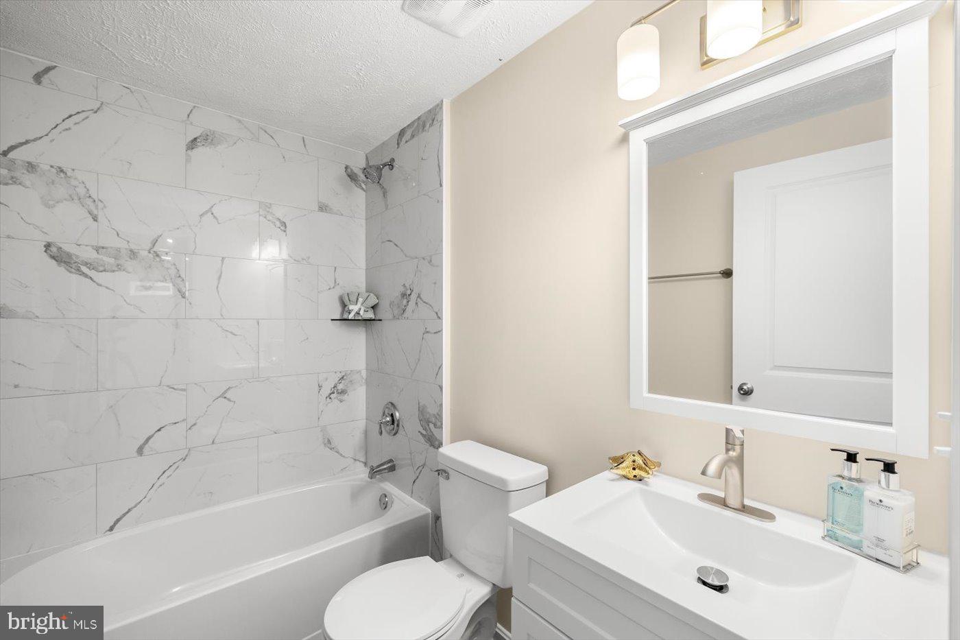 STAFFORD HEIGHTS - Residential