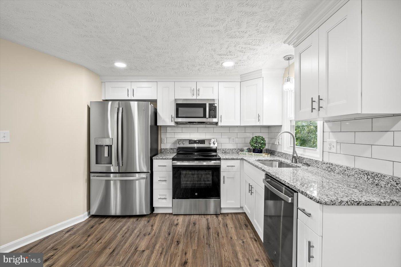 STAFFORD HEIGHTS - Residential