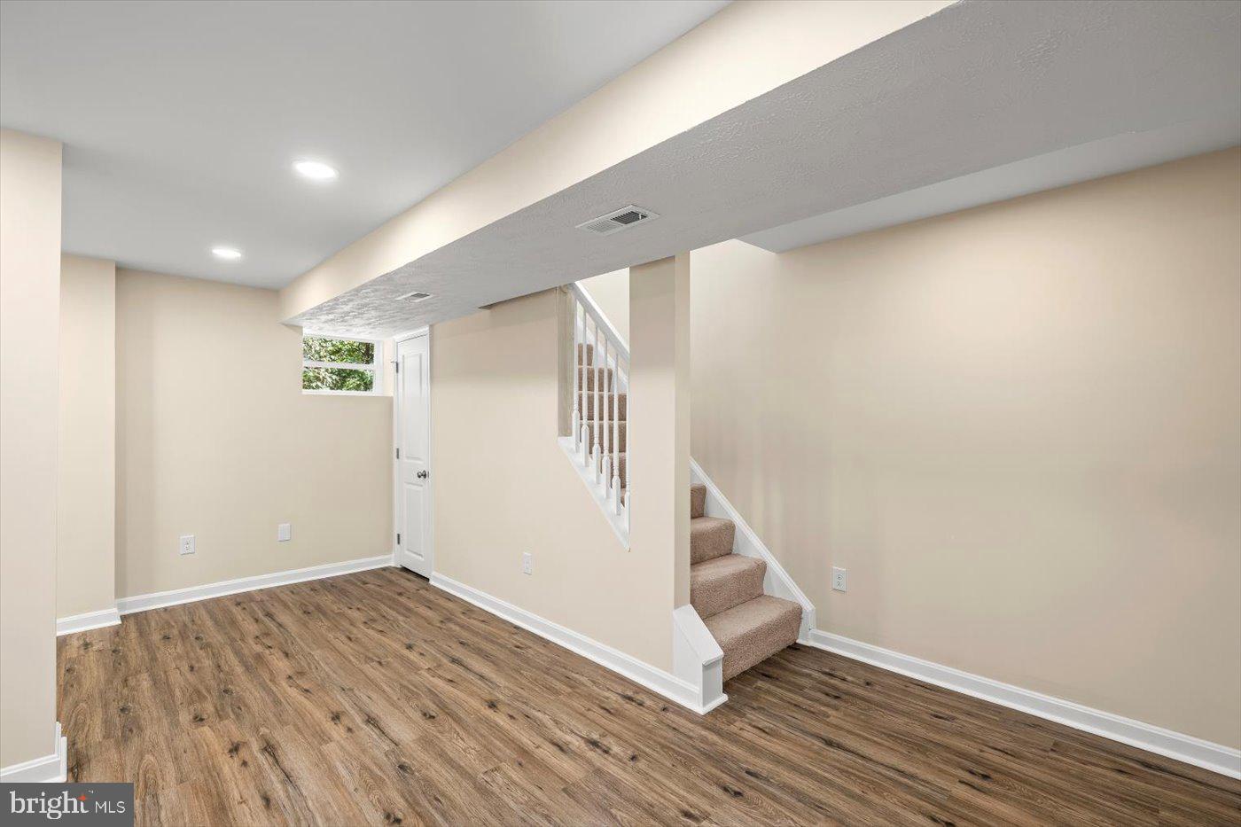 STAFFORD HEIGHTS - Residential