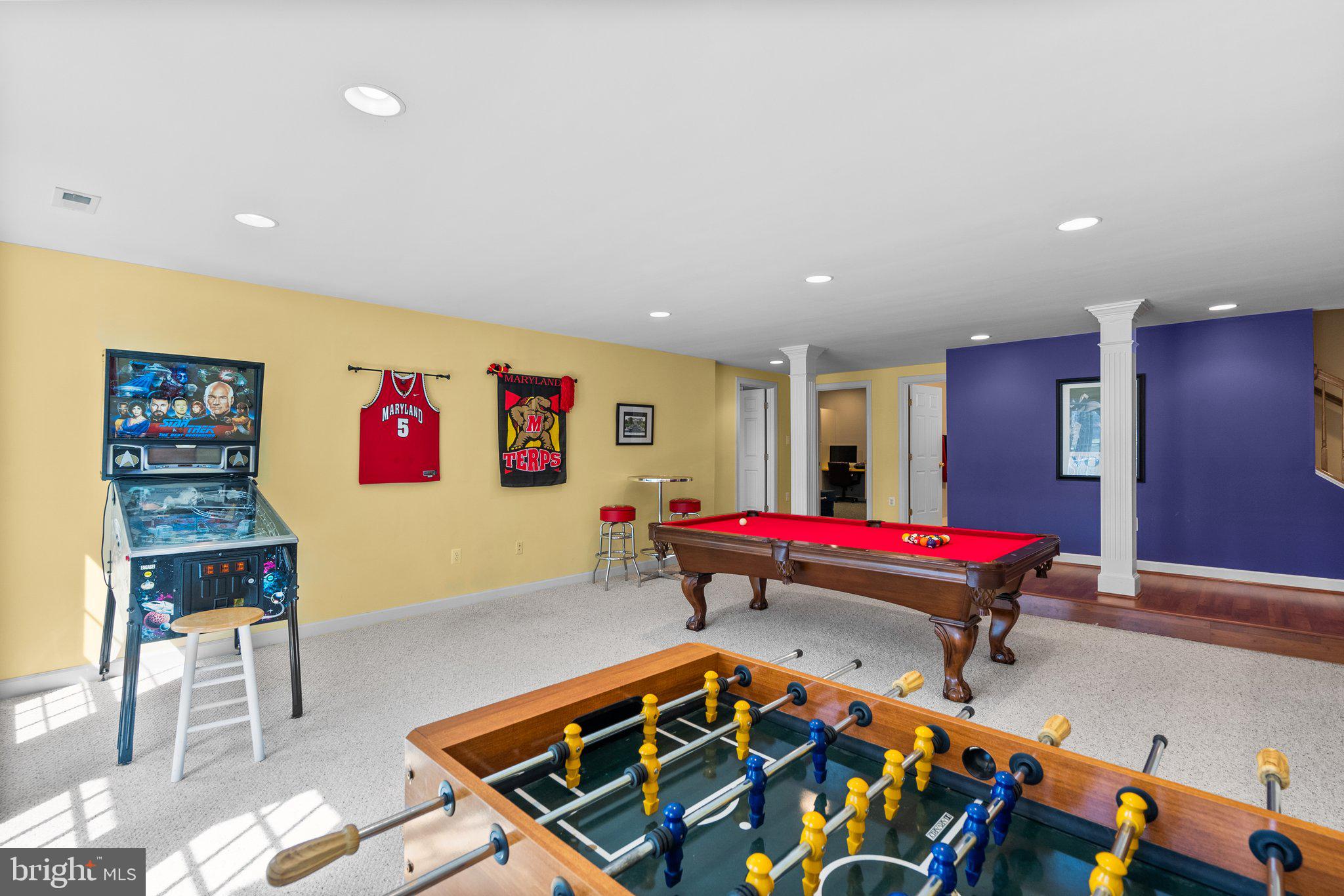 HAMPSHIRE GREENS - Residential