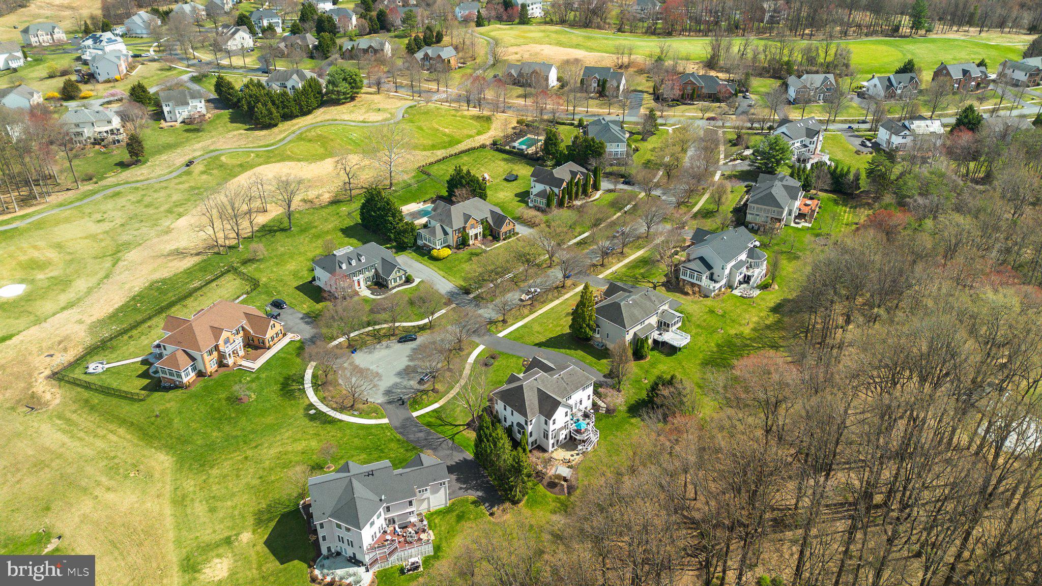 HAMPSHIRE GREENS - Residential