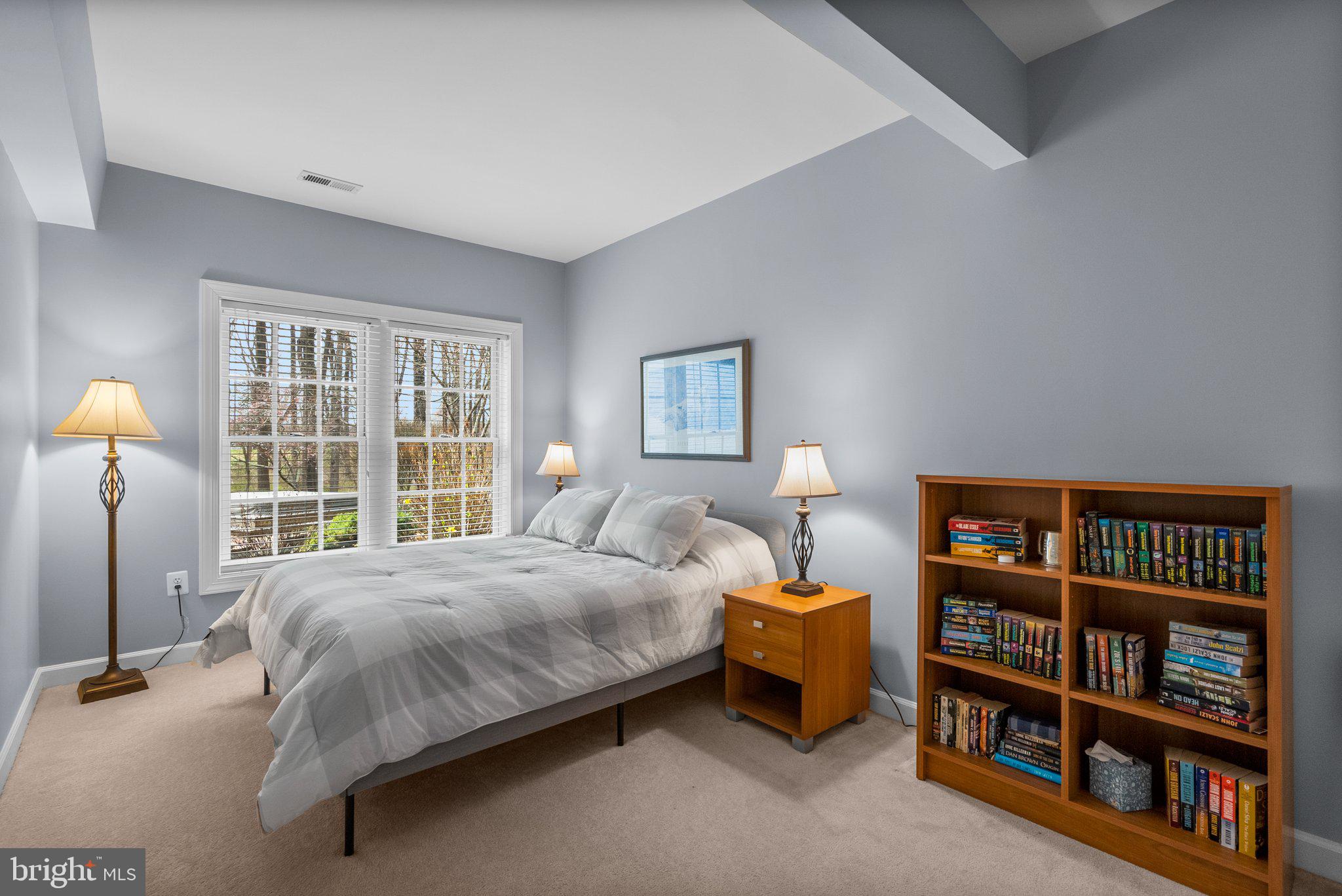 HAMPSHIRE GREENS - Residential