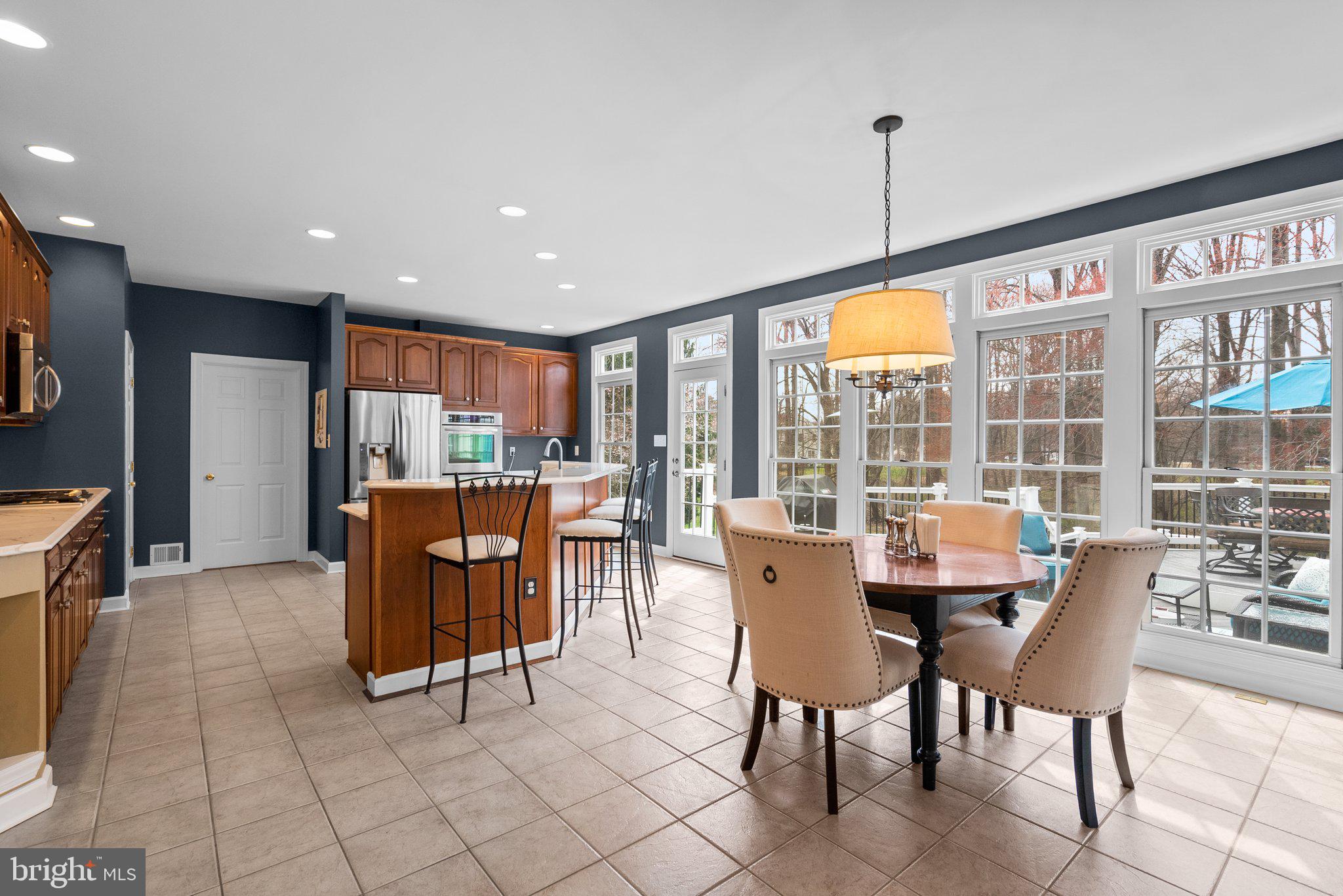 HAMPSHIRE GREENS - Residential