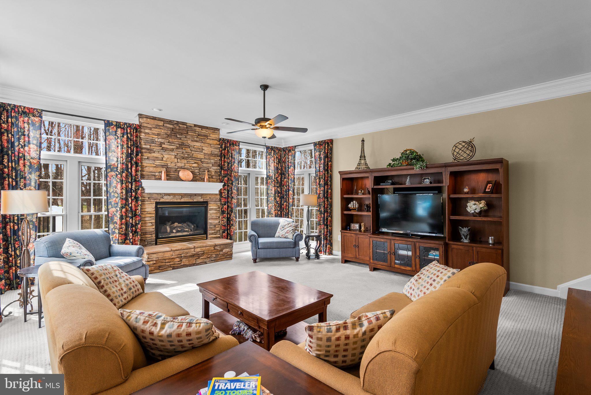 HAMPSHIRE GREENS - Residential