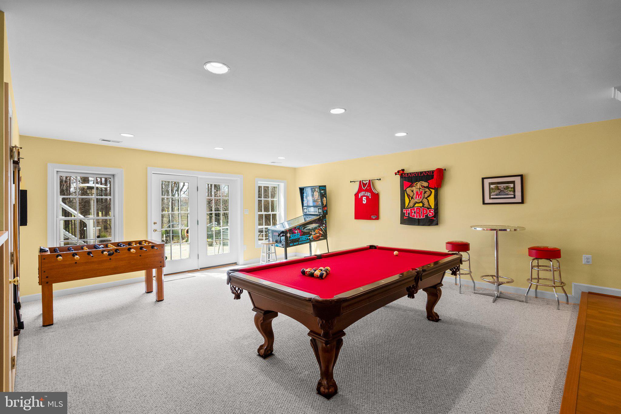 HAMPSHIRE GREENS - Residential