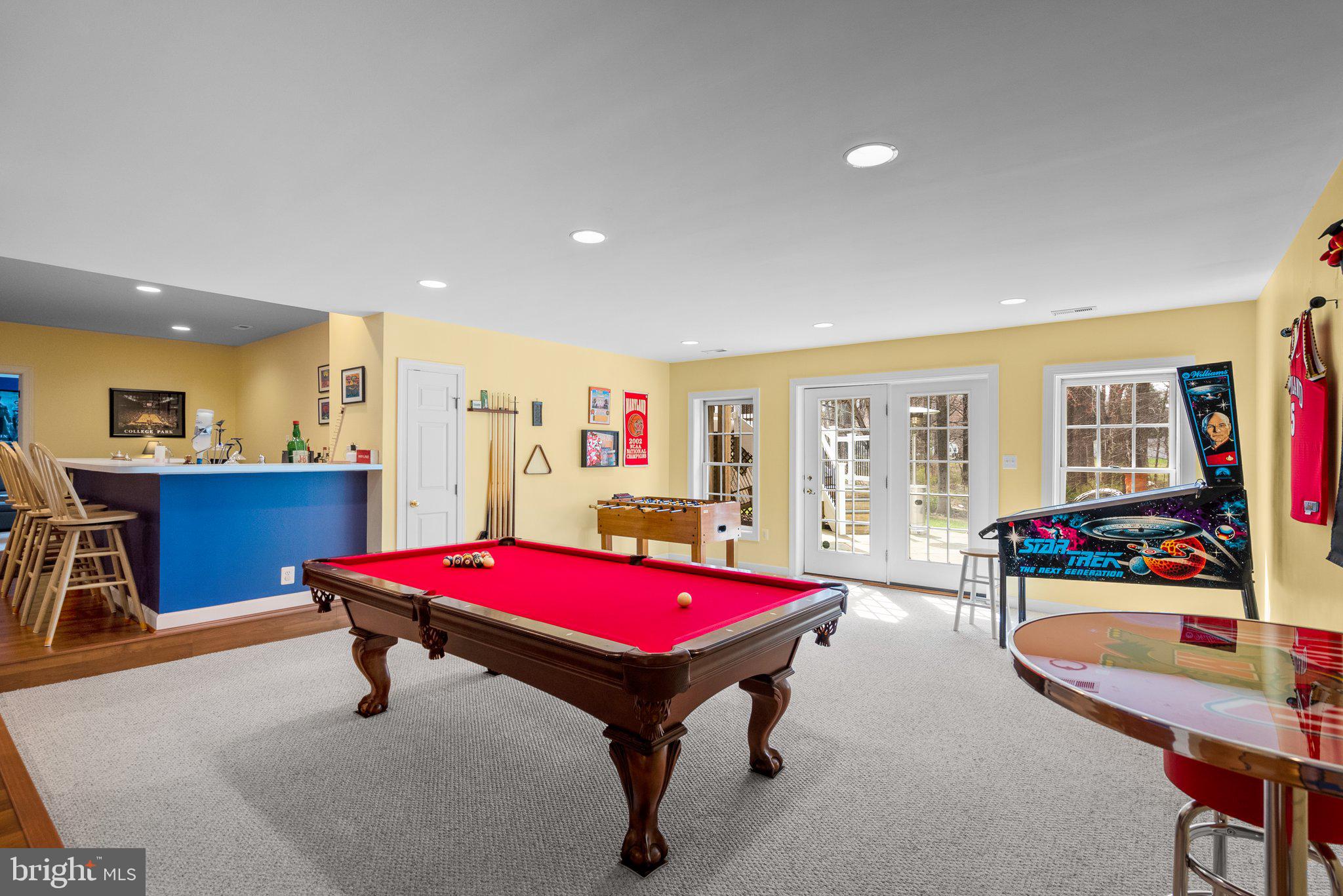 HAMPSHIRE GREENS - Residential