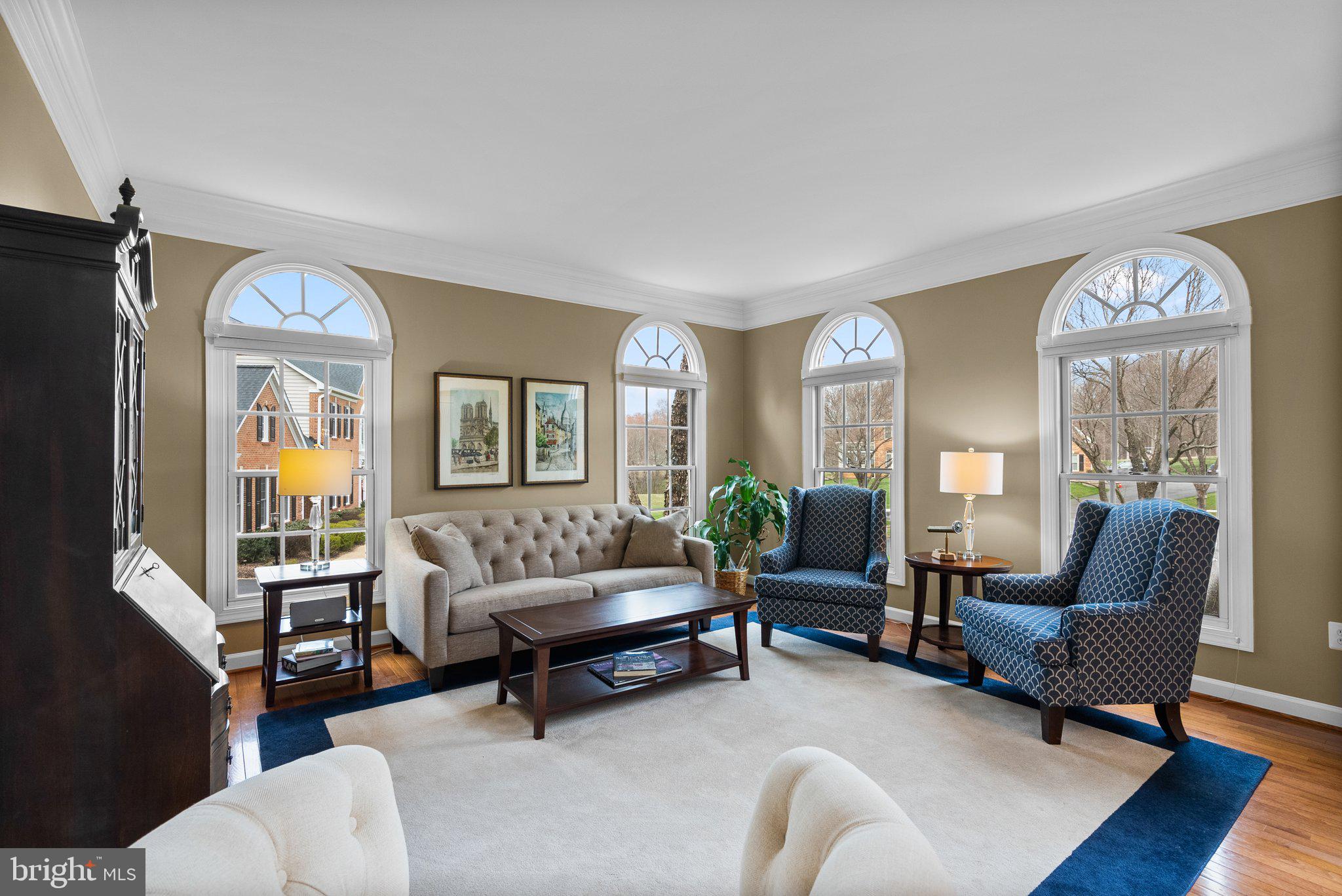 HAMPSHIRE GREENS - Residential