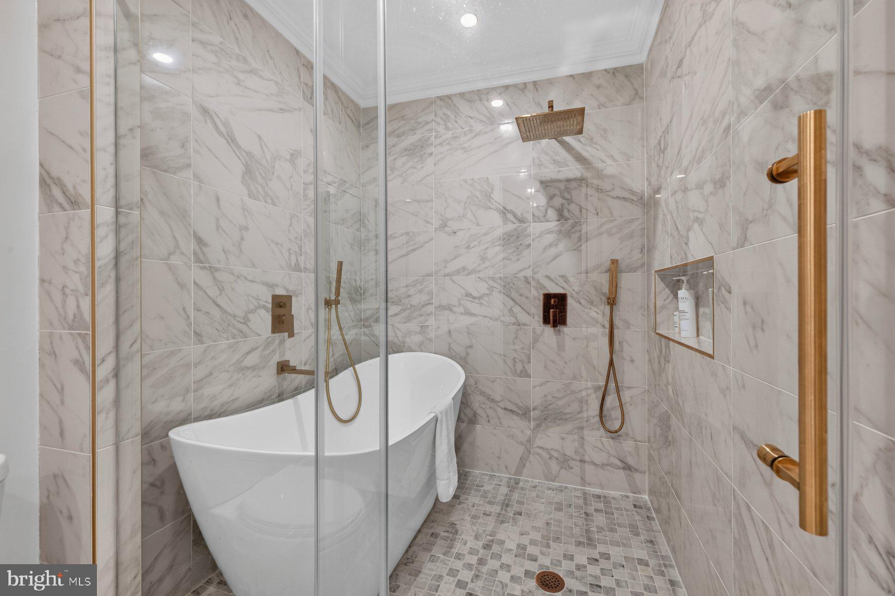 25 HIGHFIELD COURT