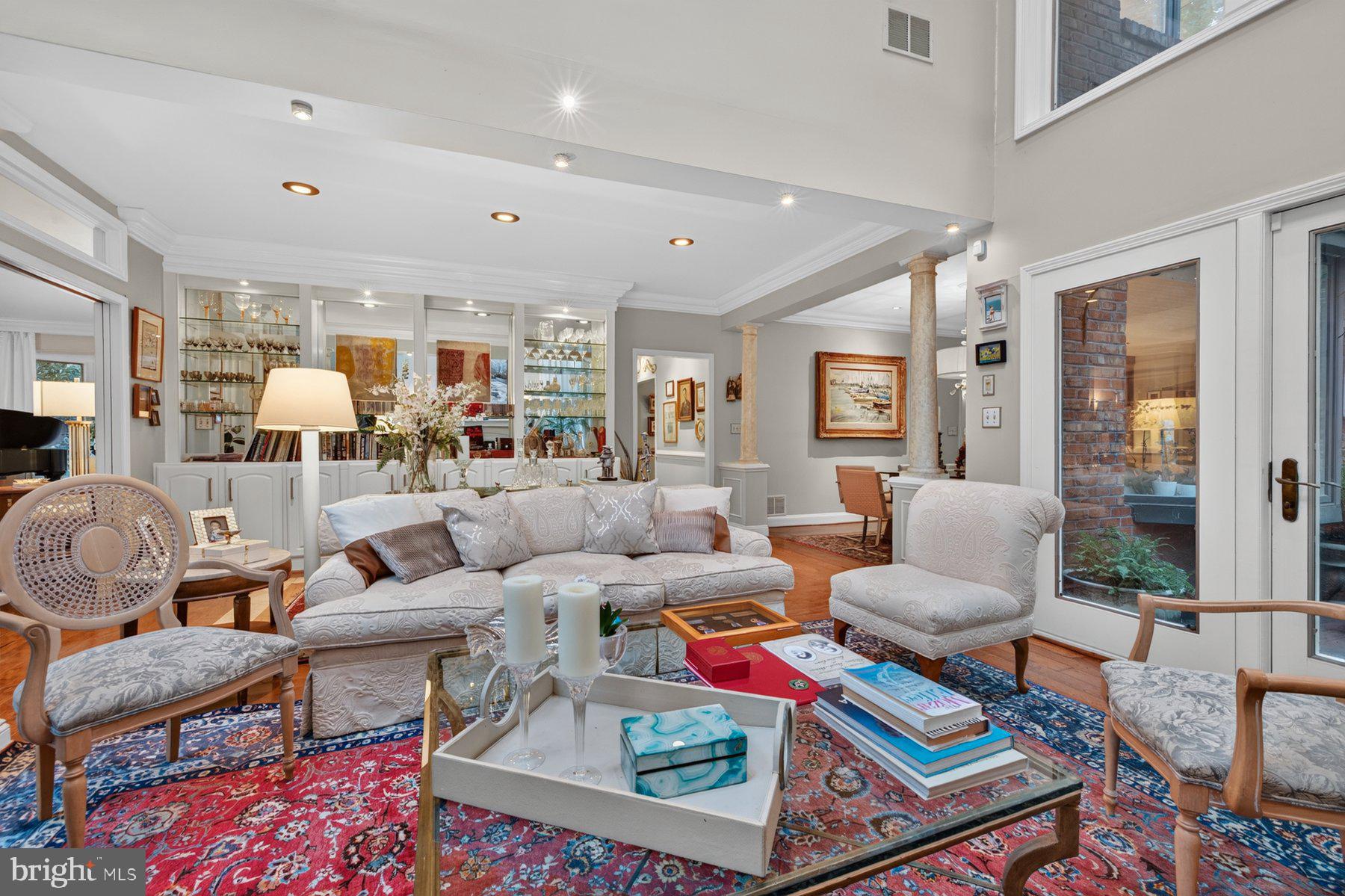 25 HIGHFIELD COURT