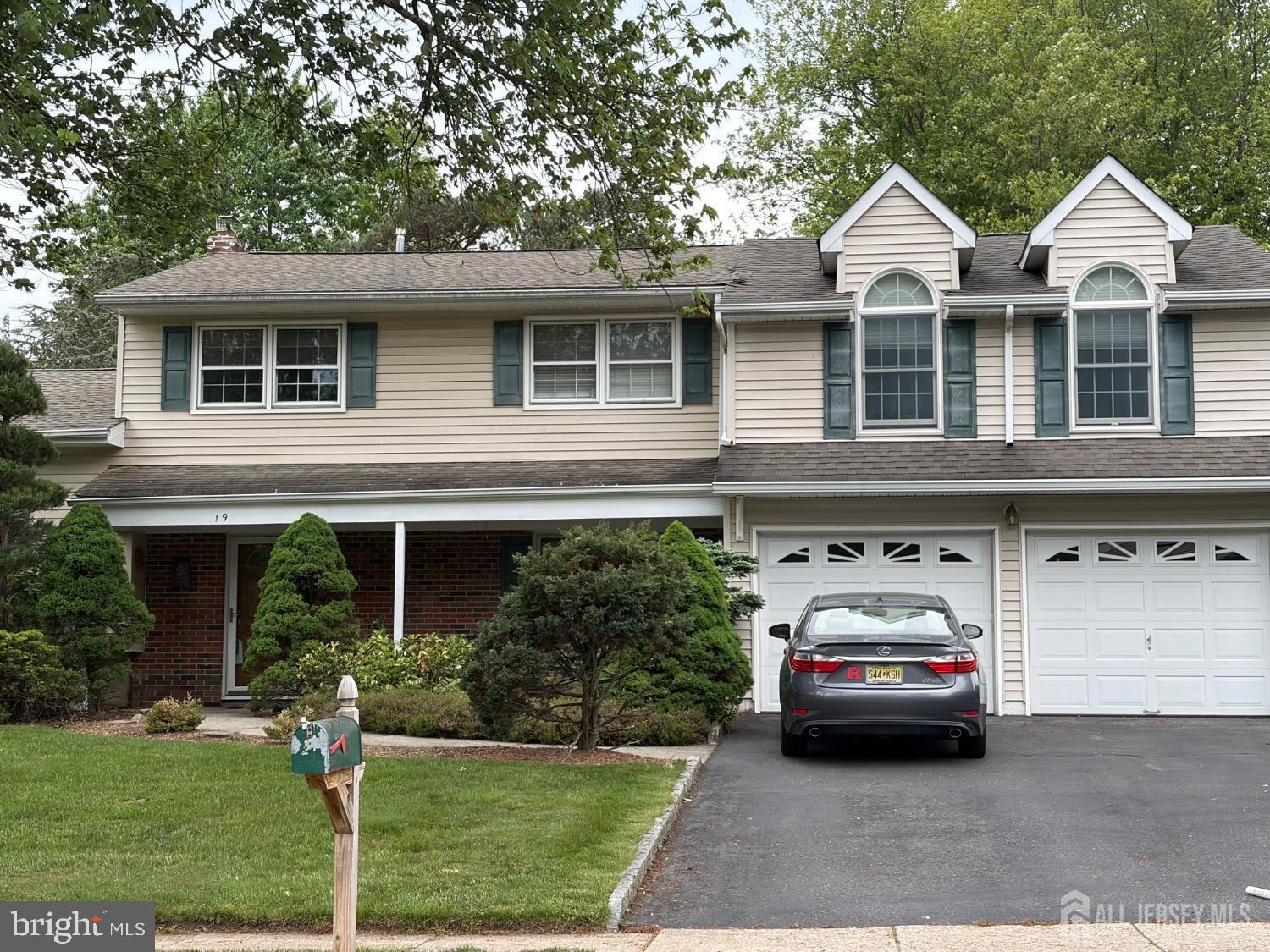 19 ANNETTE DRIVE