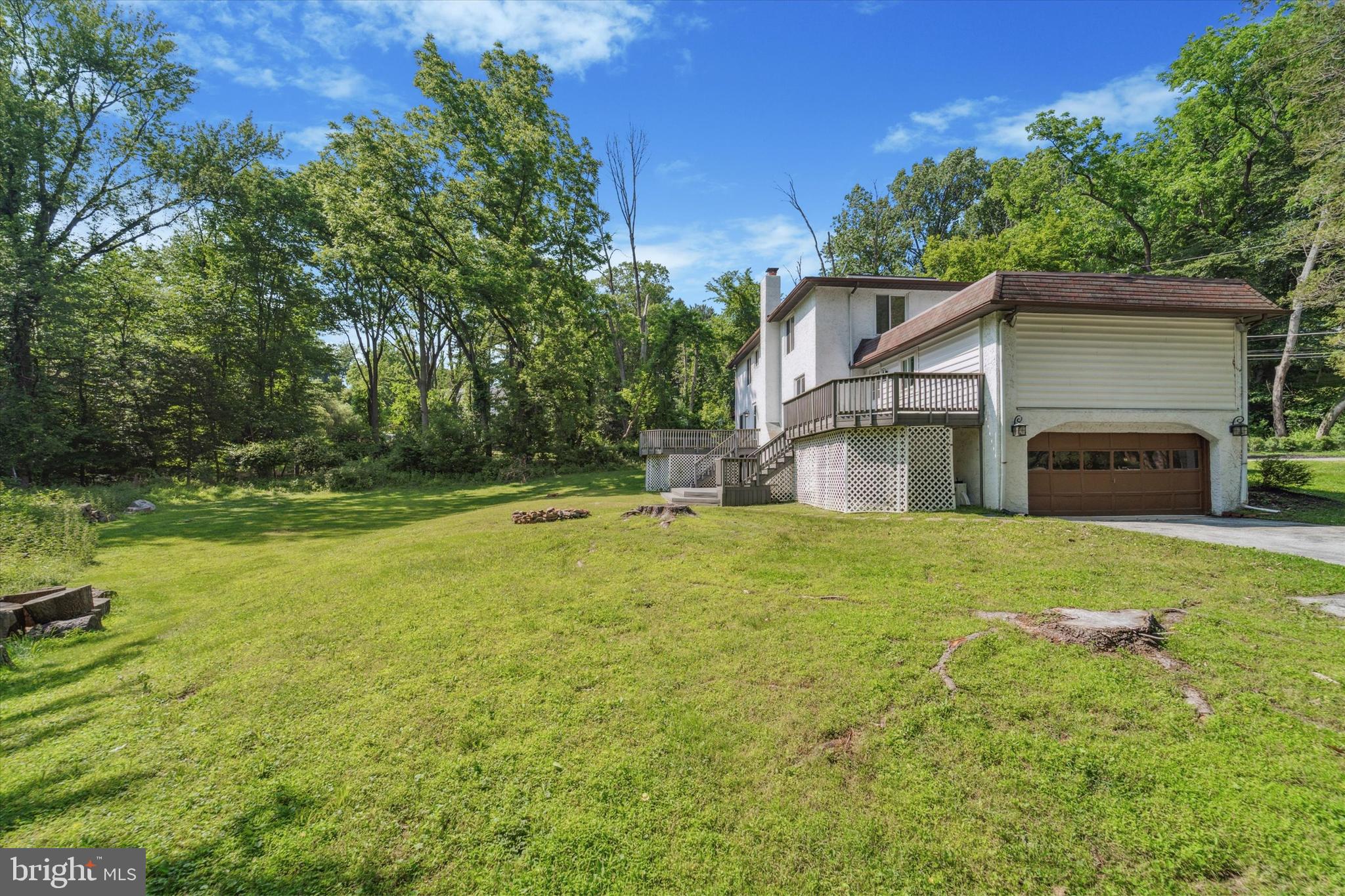 ROSE TREE WOODS - Residential