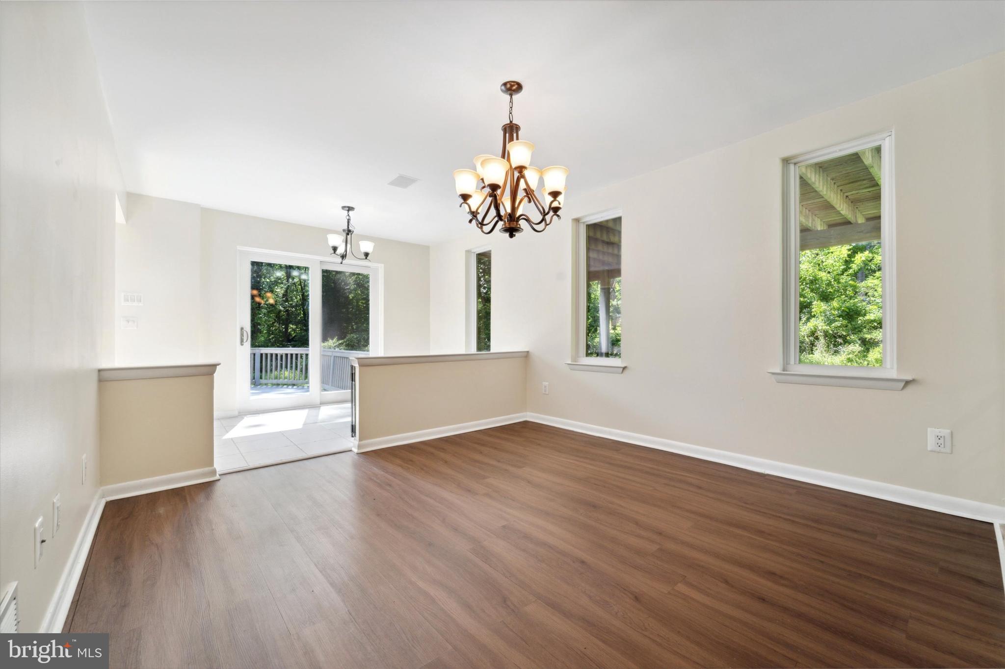 ROSE TREE WOODS - Residential