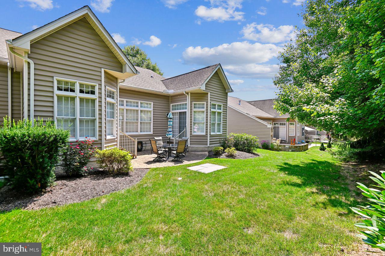2407 GRAND OAKS COURT 28