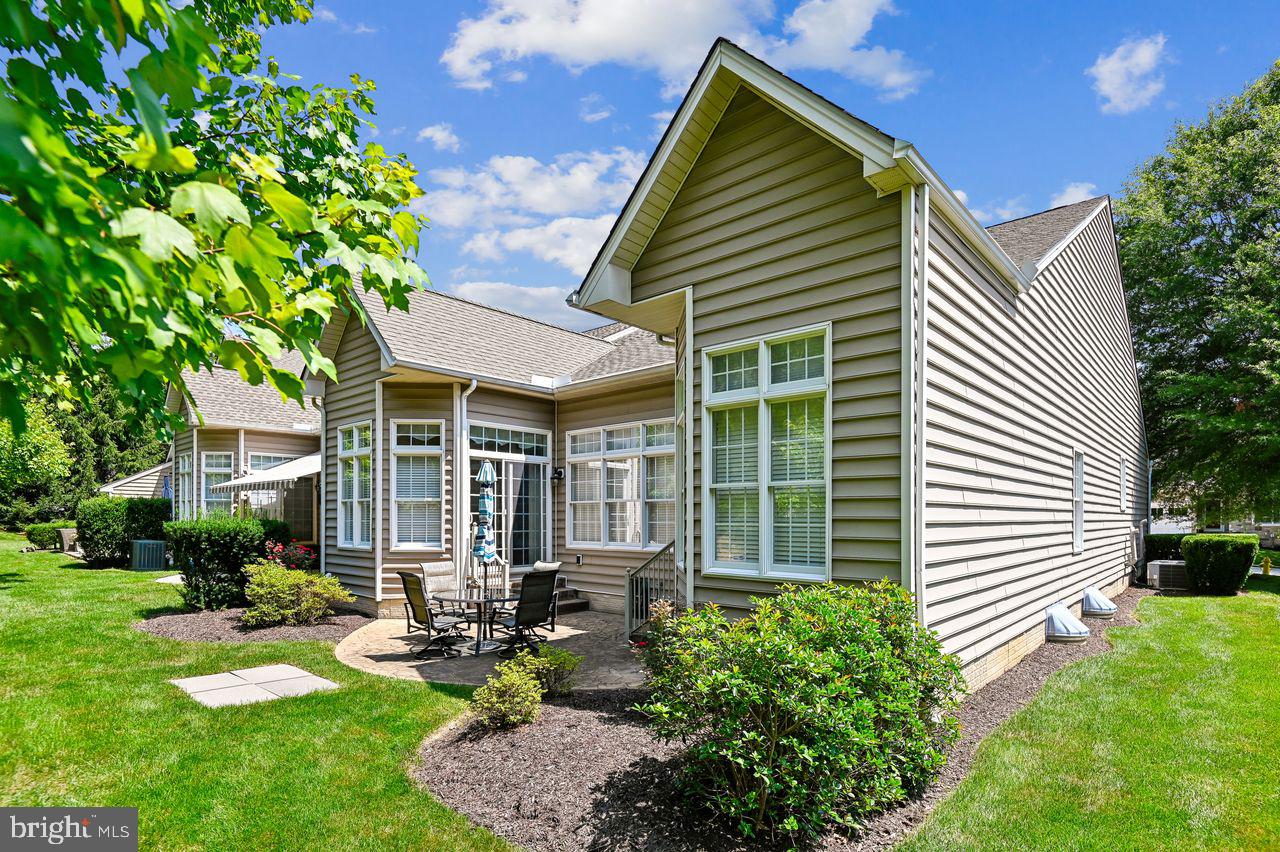 2407 GRAND OAKS COURT 28