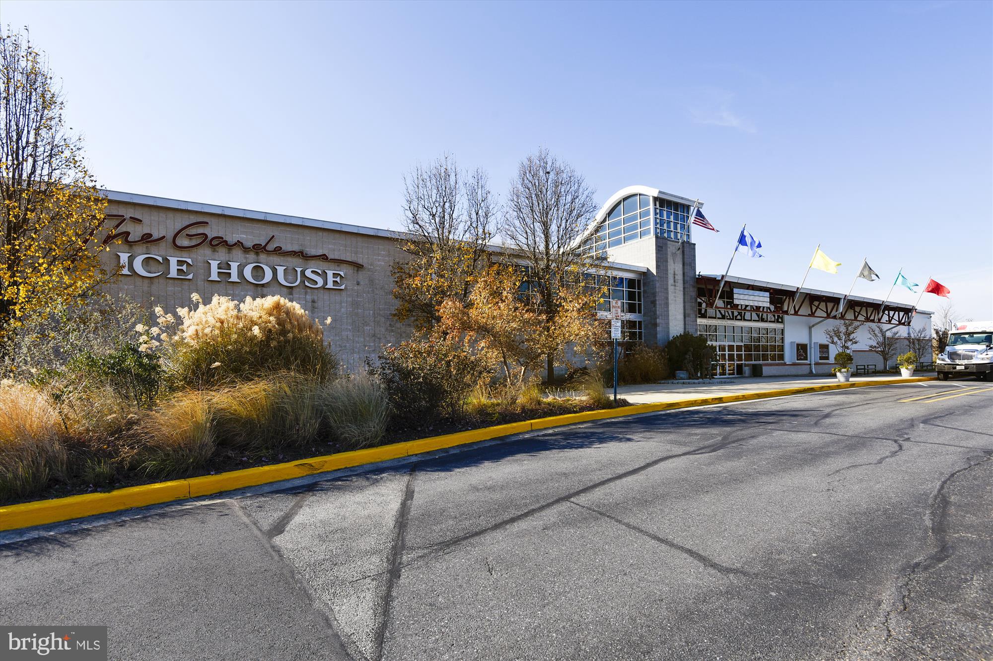 FAIRLAND - Residential