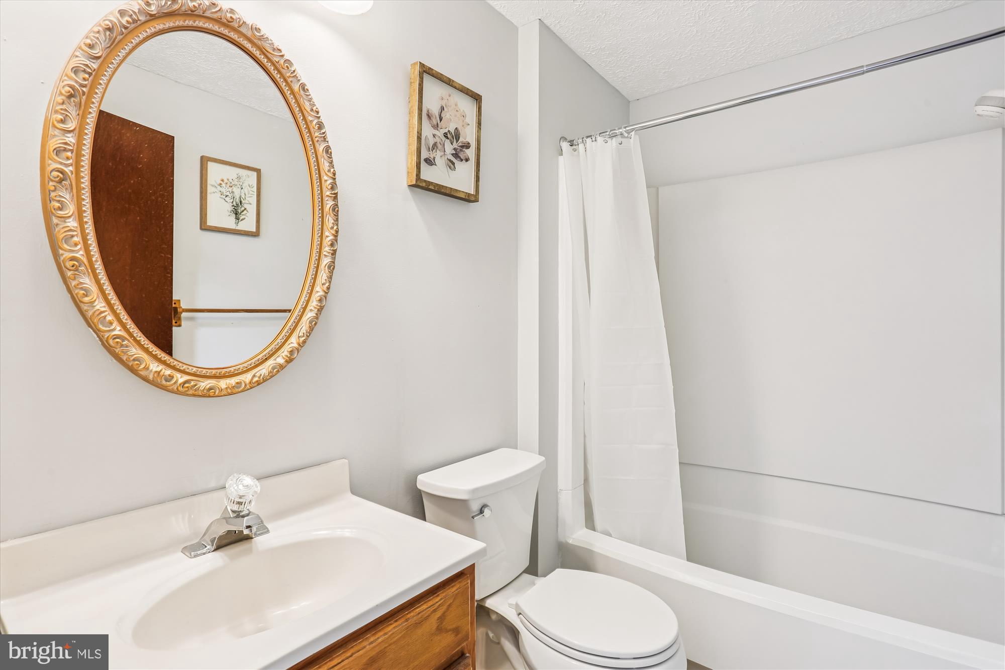 FAIRLAND - Residential