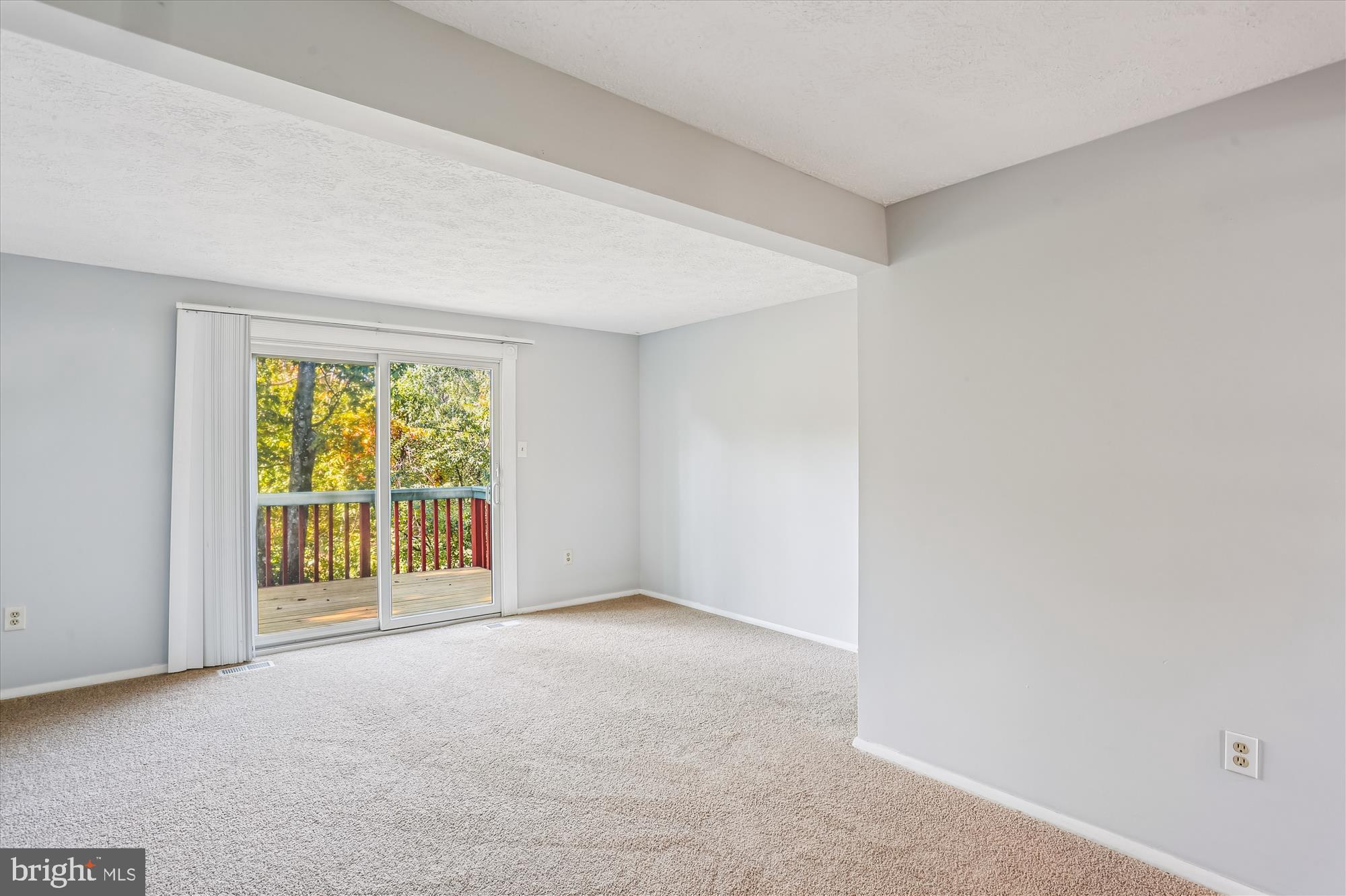 2839 SHEPPERTON TERRACE