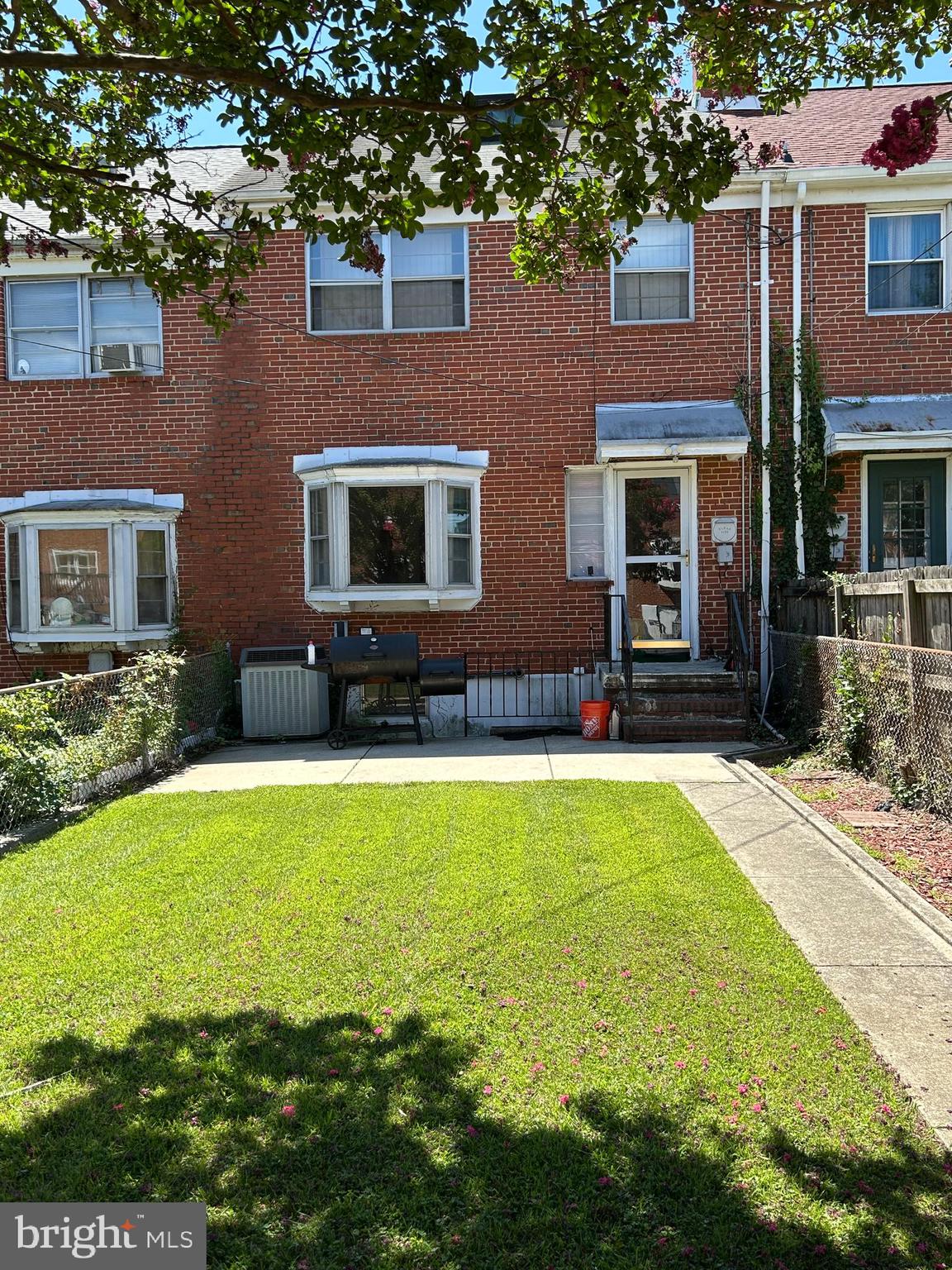 NORTHWOOD - Residential Lease