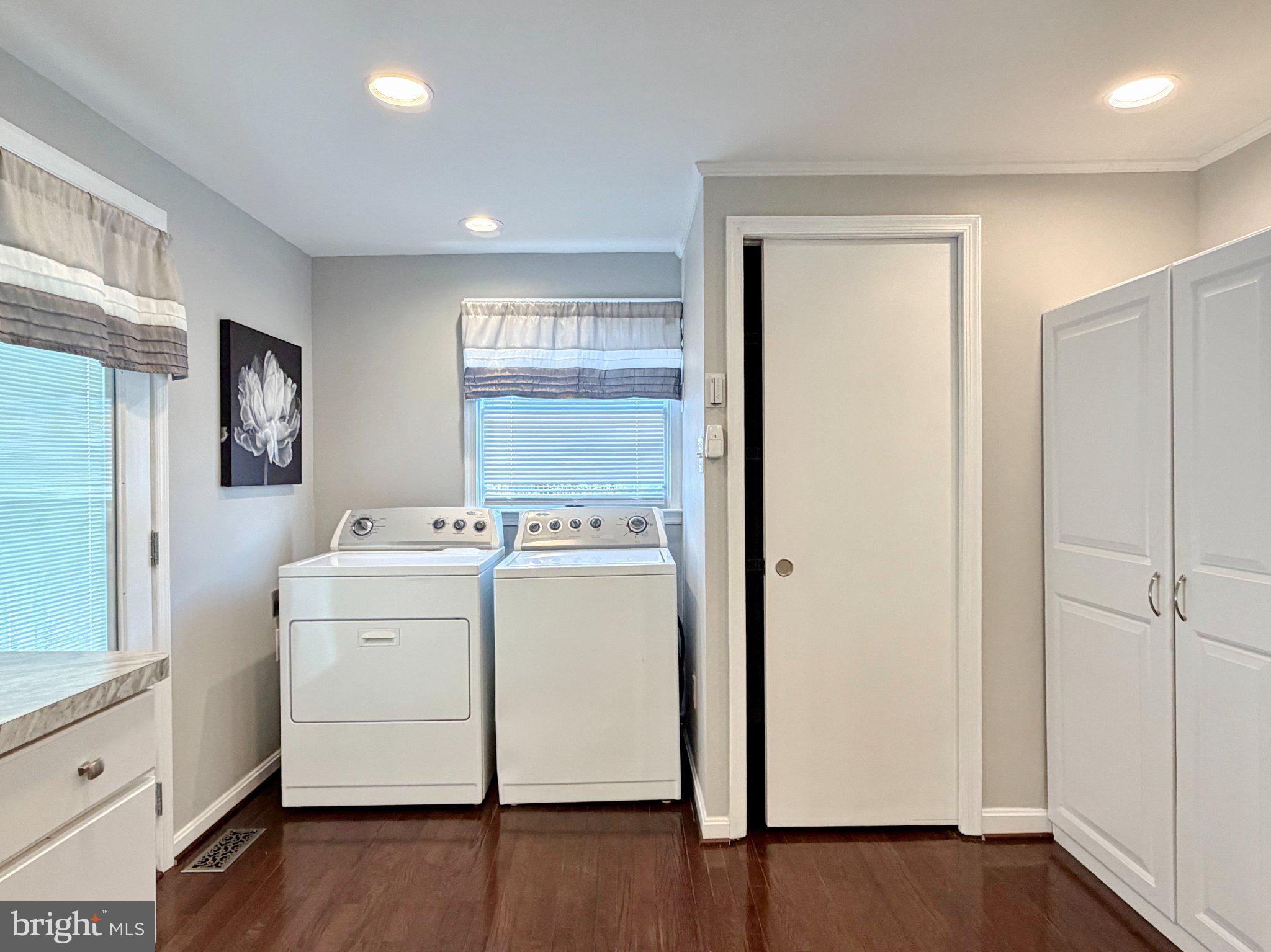 HAWTHORNE SPRINGS - Residential