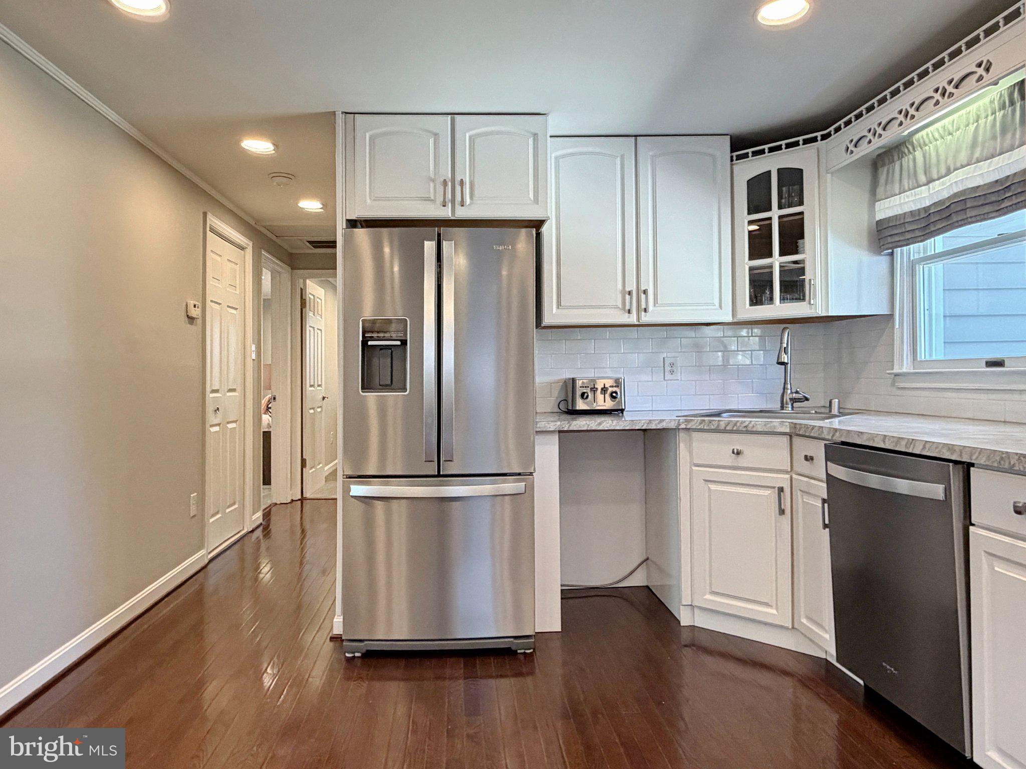 HAWTHORNE SPRINGS - Residential