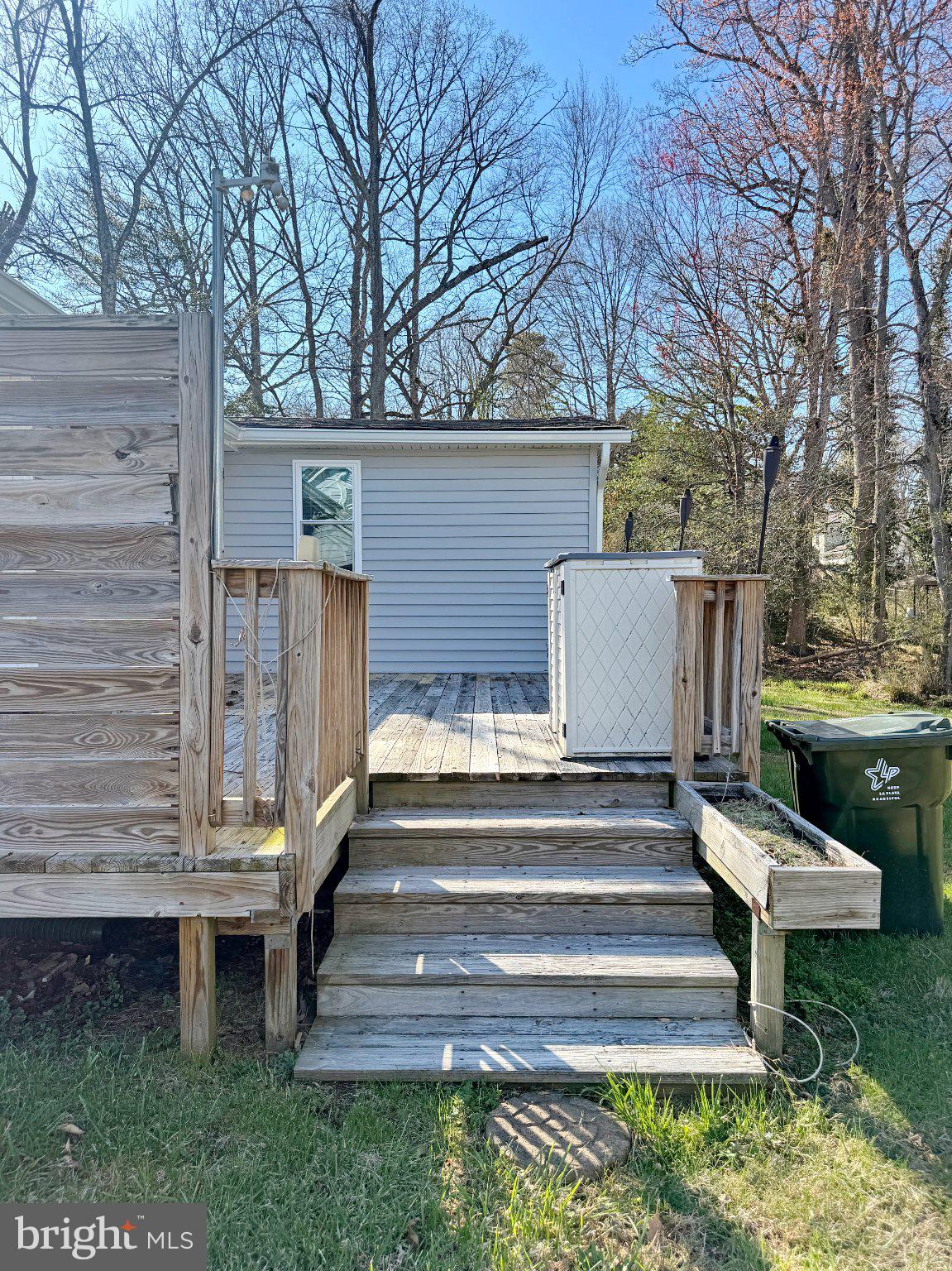 HAWTHORNE SPRINGS - Residential