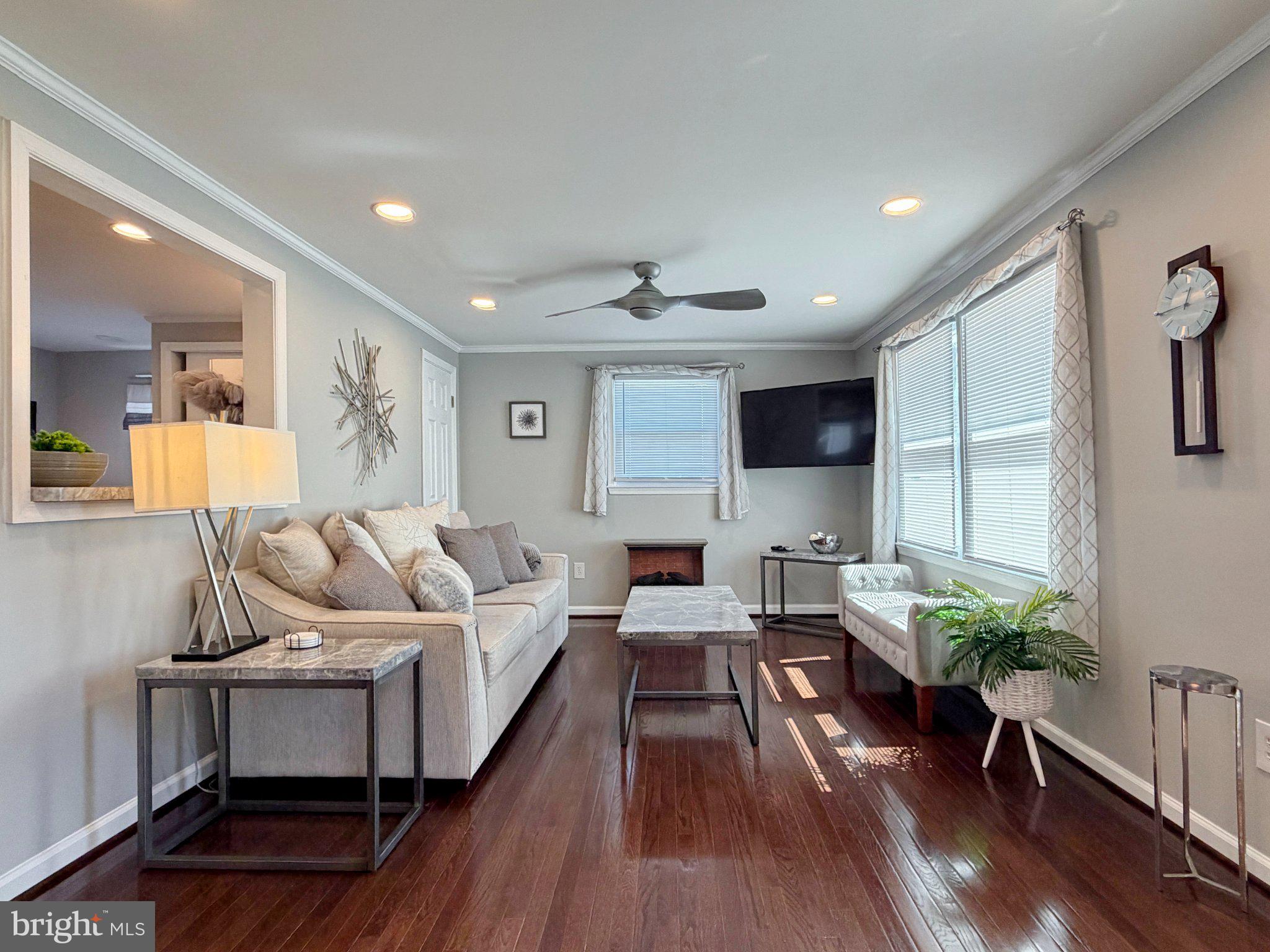 HAWTHORNE SPRINGS - Residential