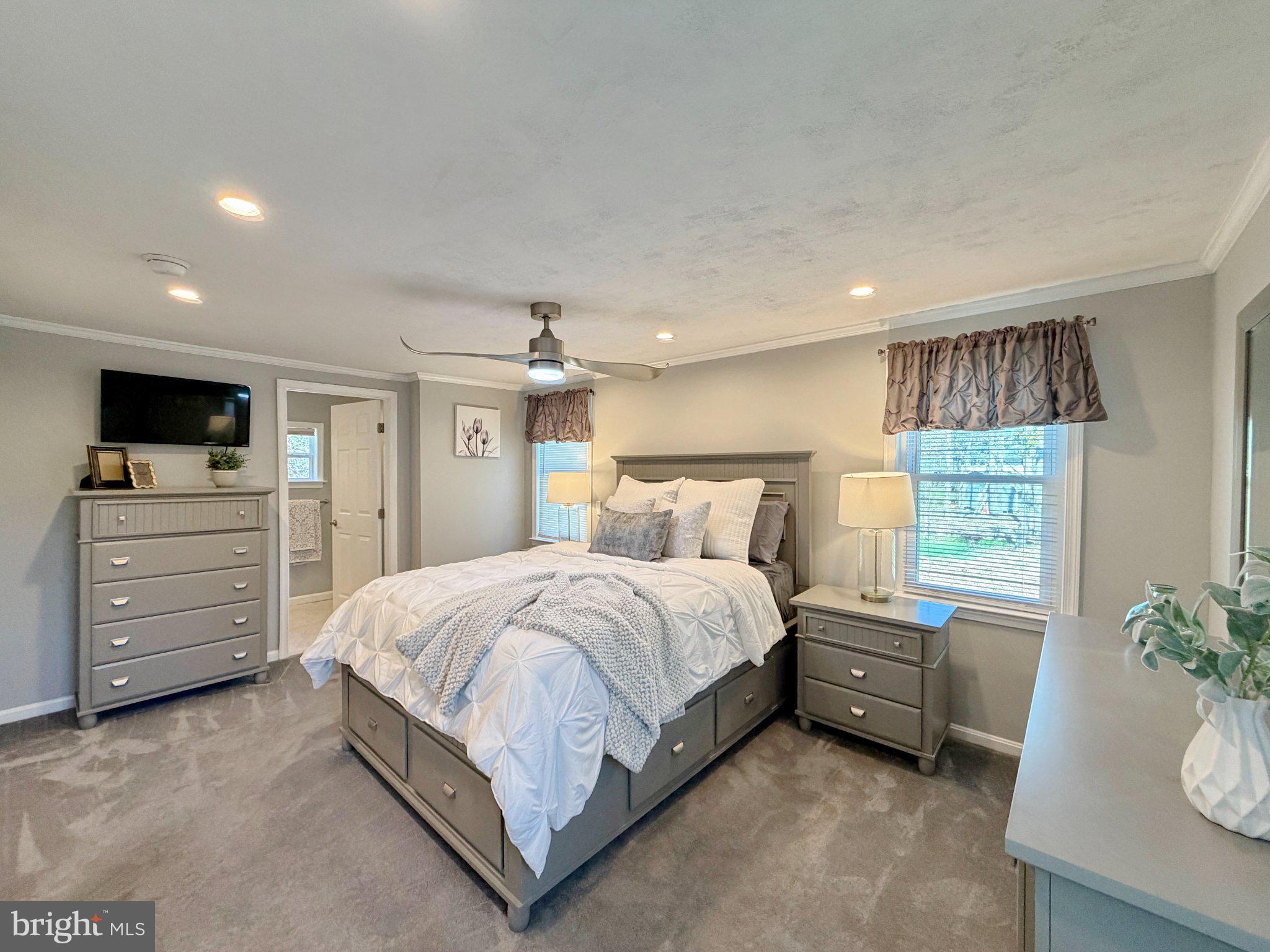 HAWTHORNE SPRINGS - Residential