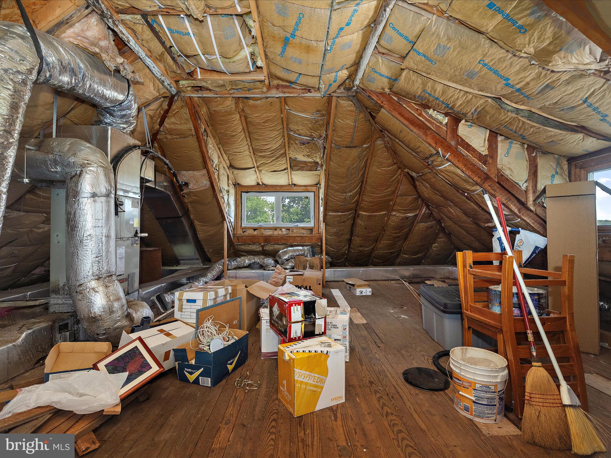 INGLESIDE - Residential