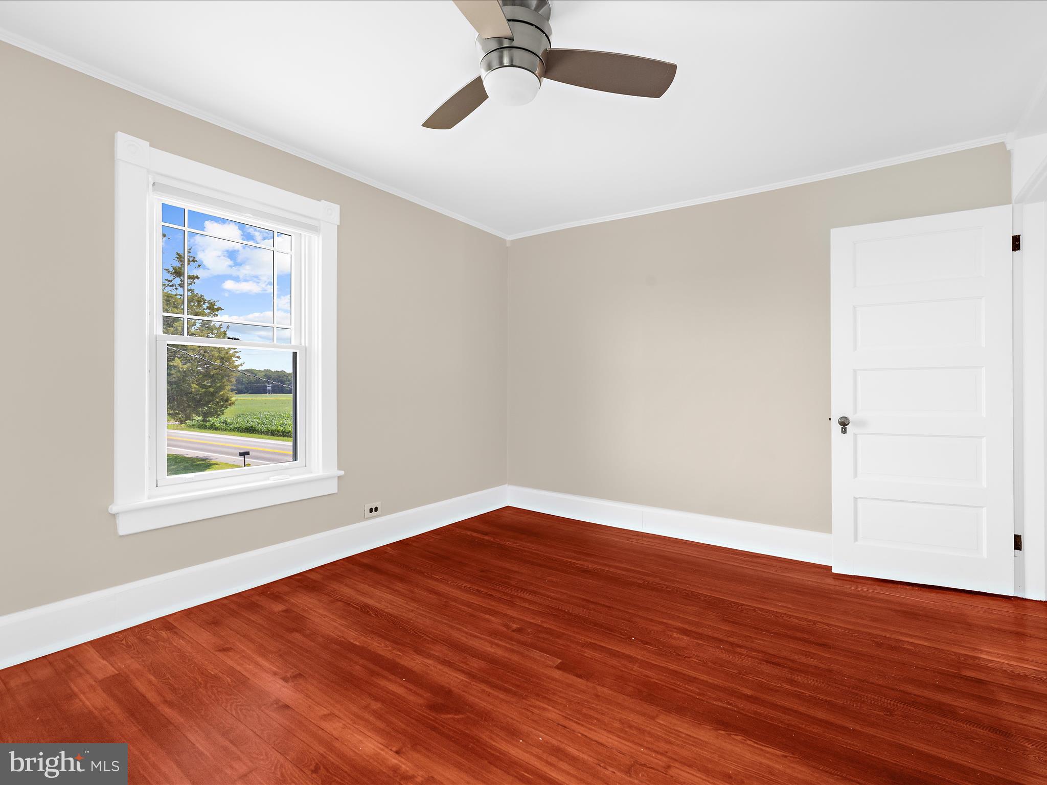 INGLESIDE - Residential