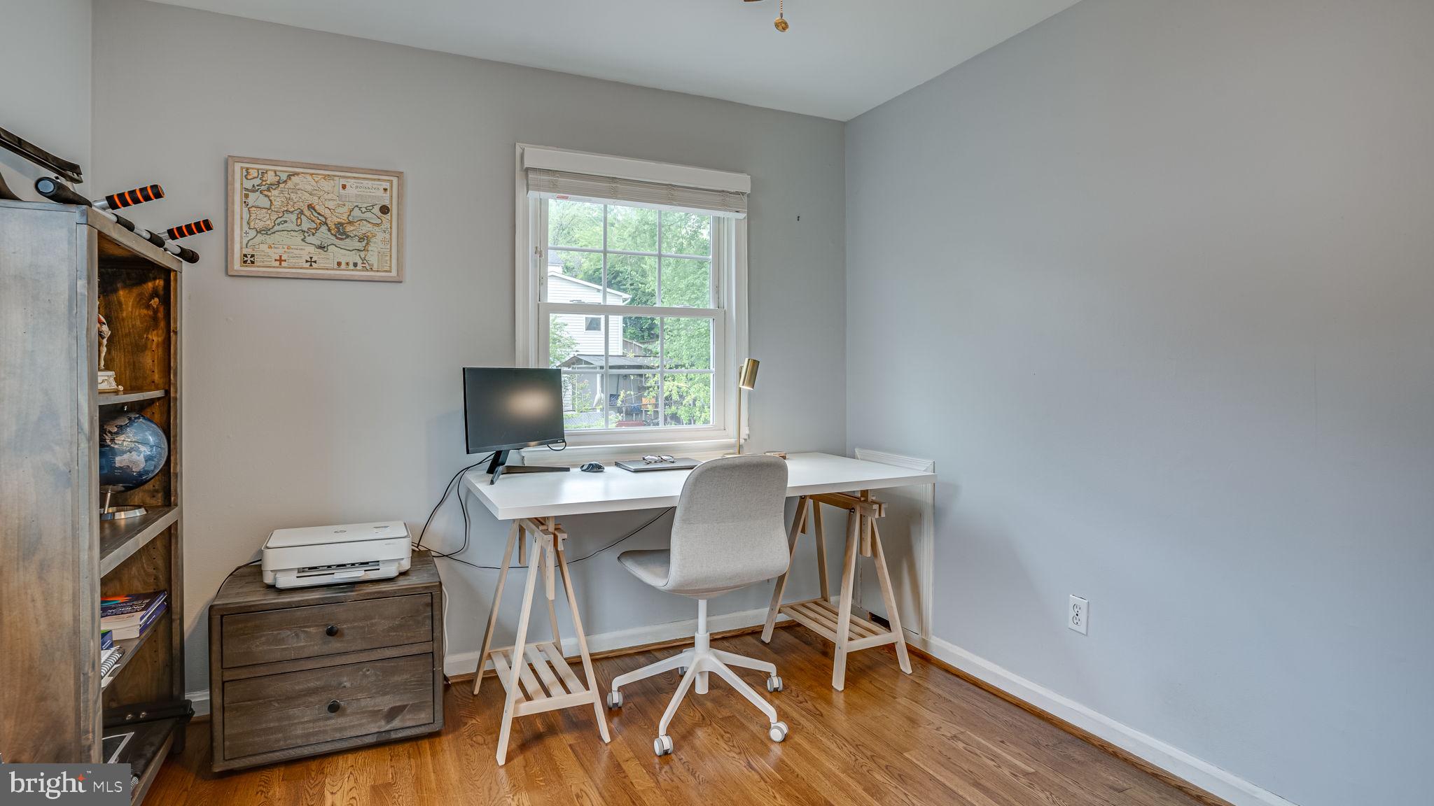 HUNTINGTON - Residential Lease