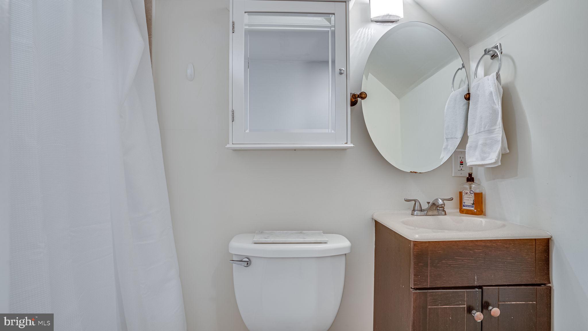 HUNTINGTON - Residential Lease