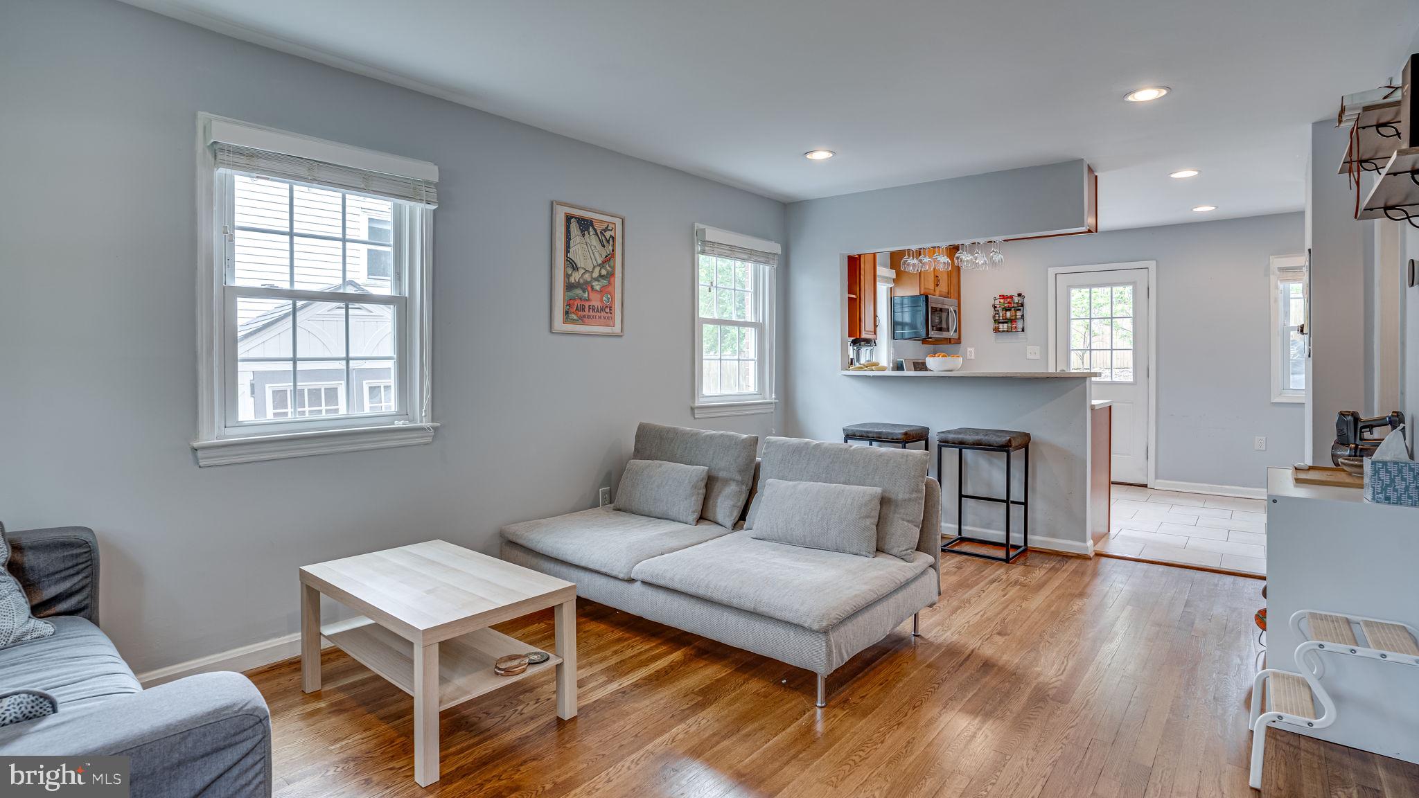 HUNTINGTON - Residential Lease