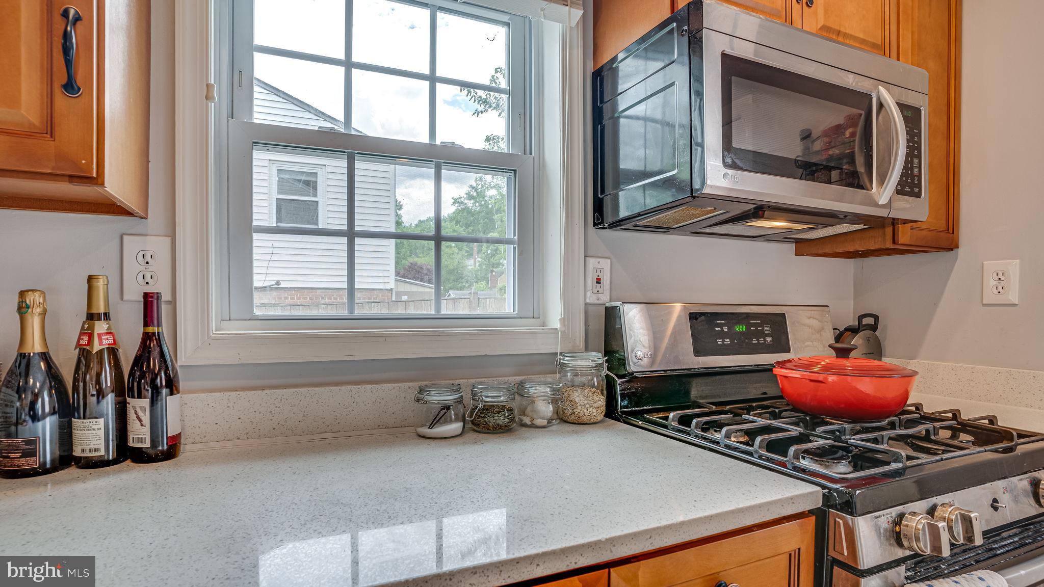 HUNTINGTON - Residential Lease