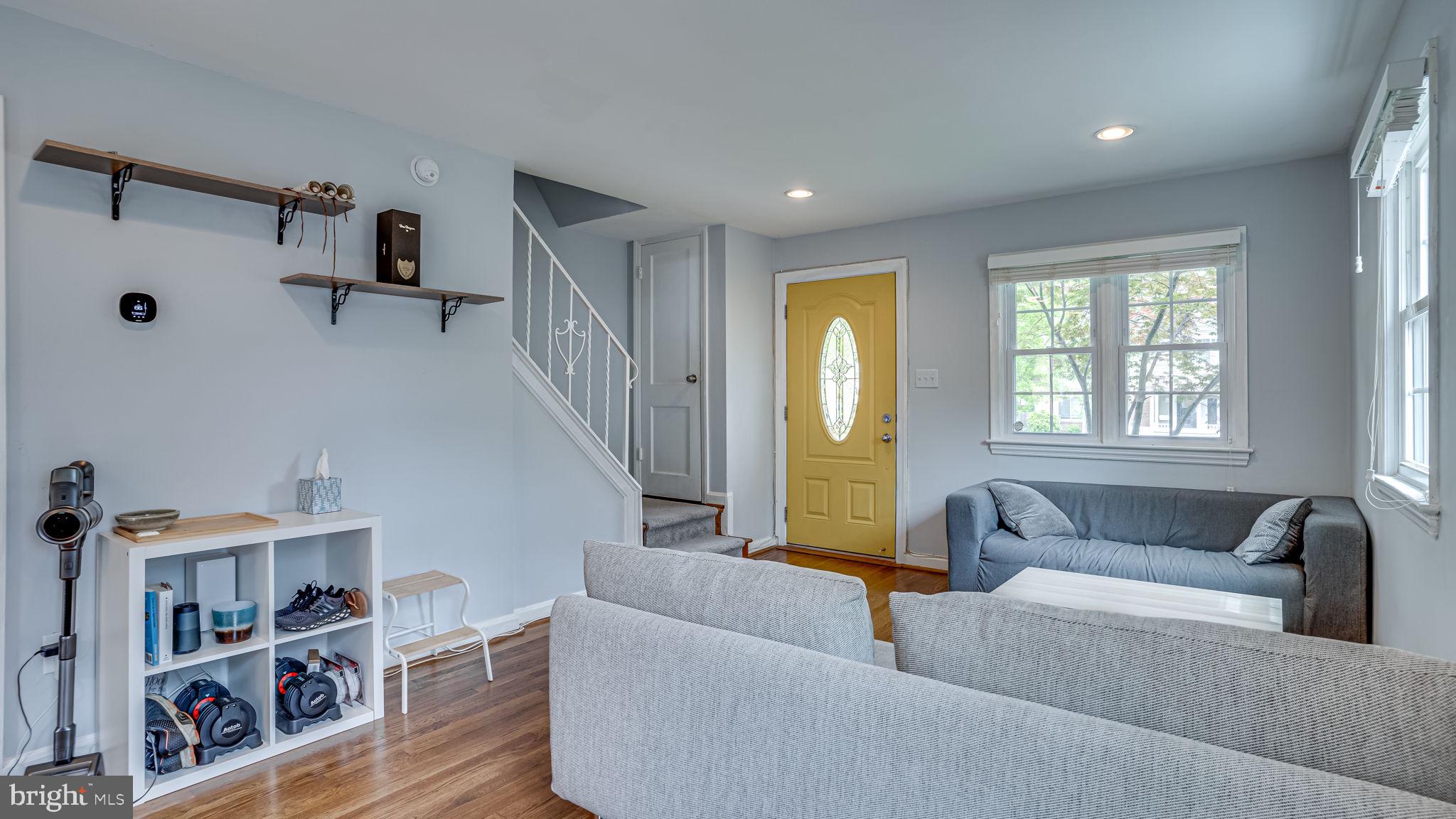 HUNTINGTON - Residential Lease