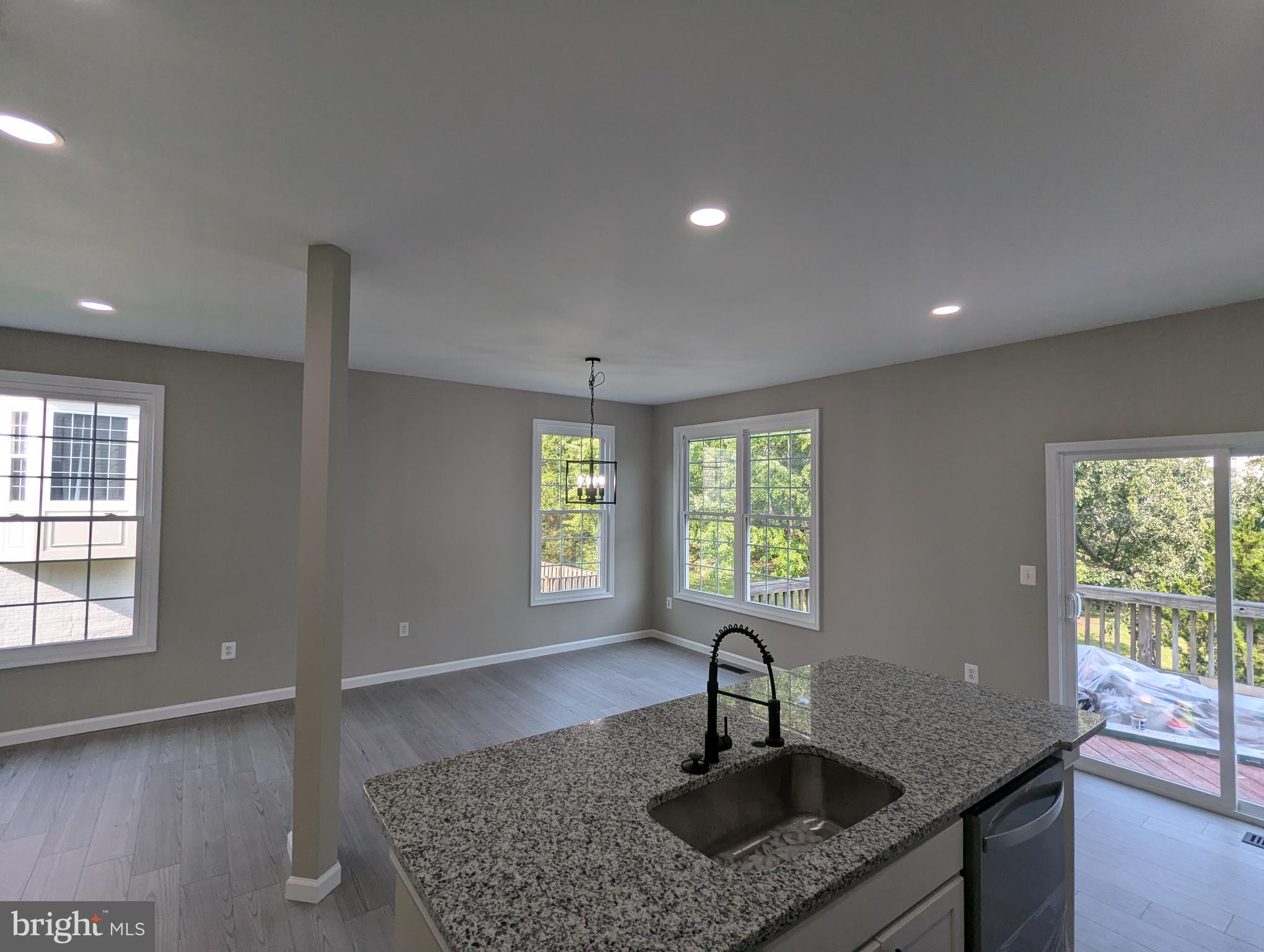 FOREST PARK - Residential Lease