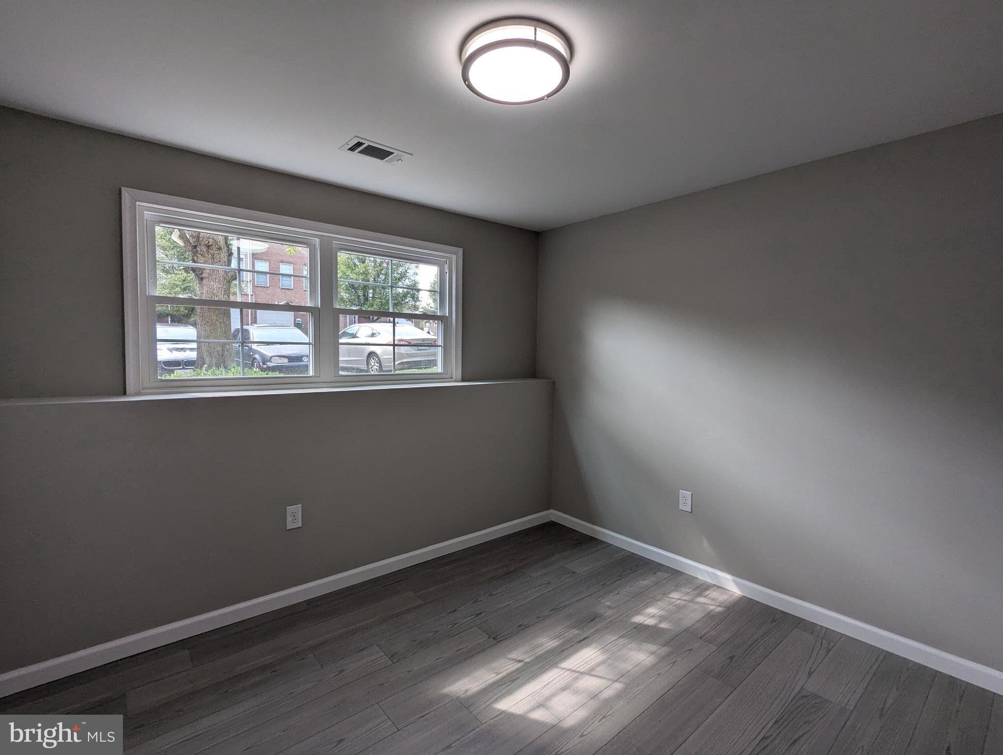 FOREST PARK - Residential Lease