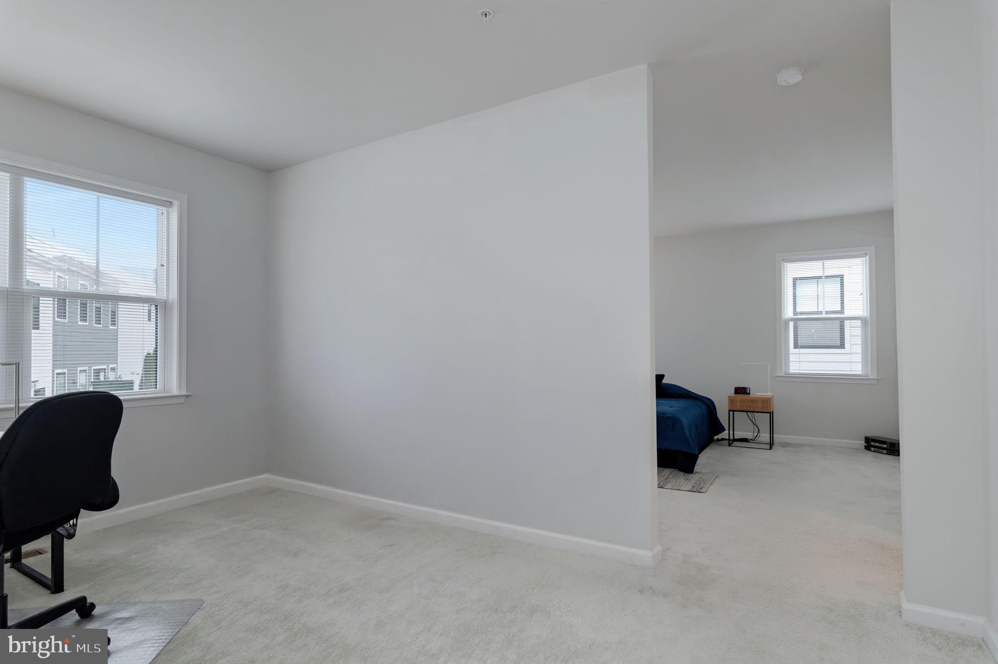 CADENCE AT LANSDOWNE - Residential