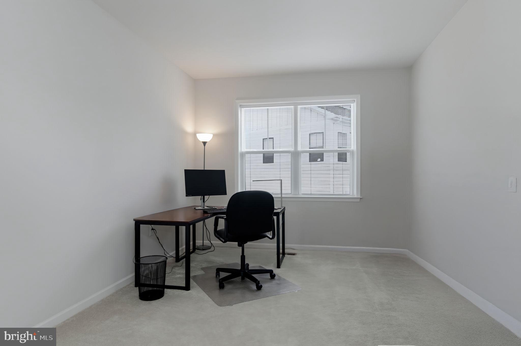 CADENCE AT LANSDOWNE - Residential