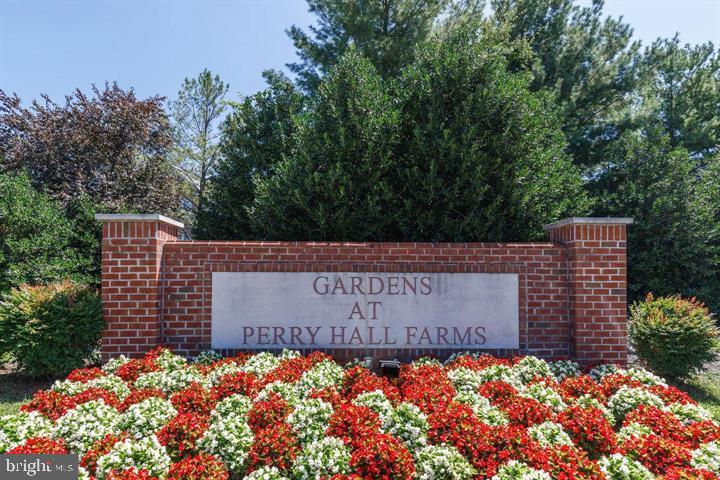 PERRY HALL FARMS GARDEN CONDOS - Residential