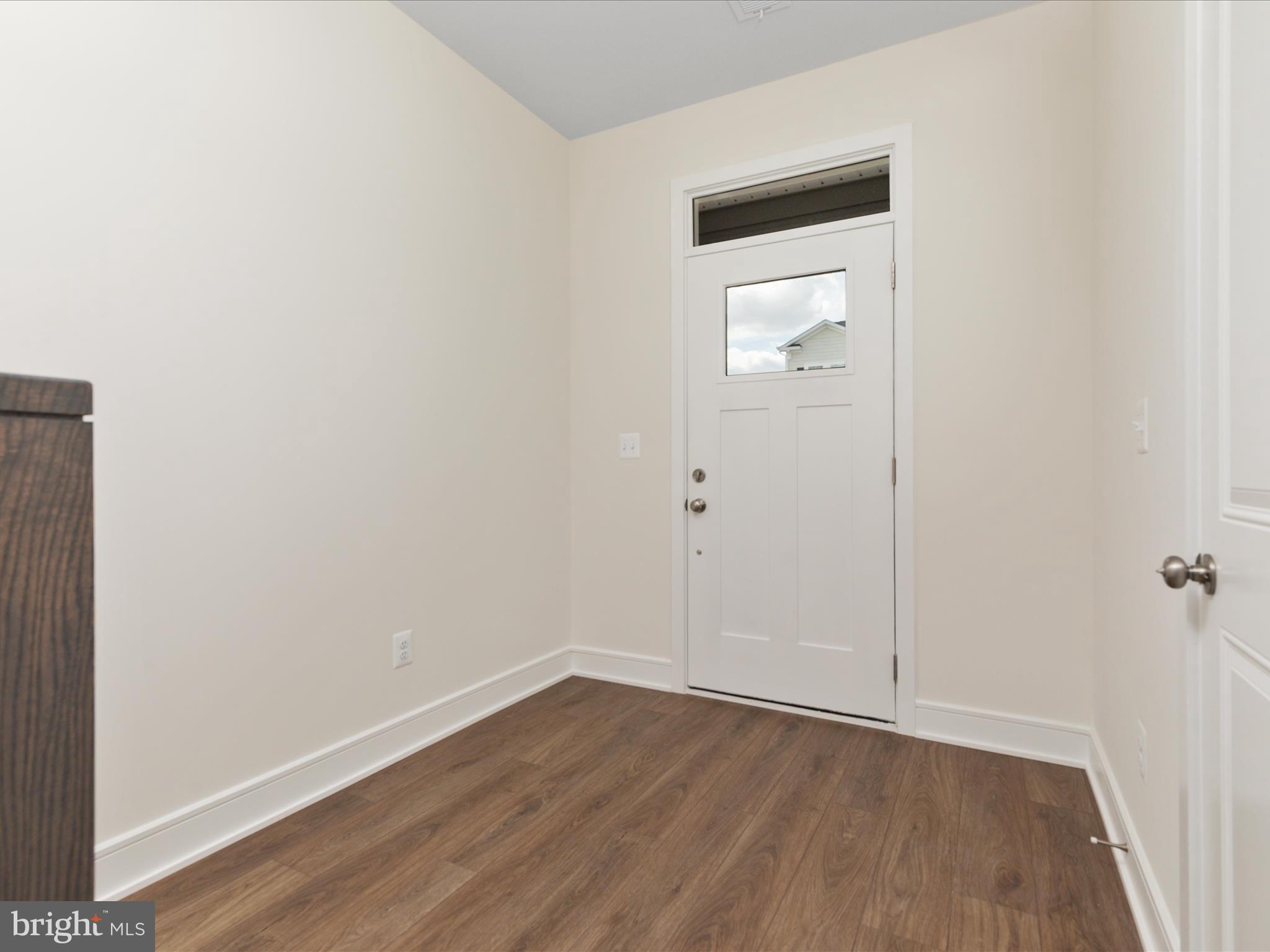 123 CHOKE CHERRY COURT