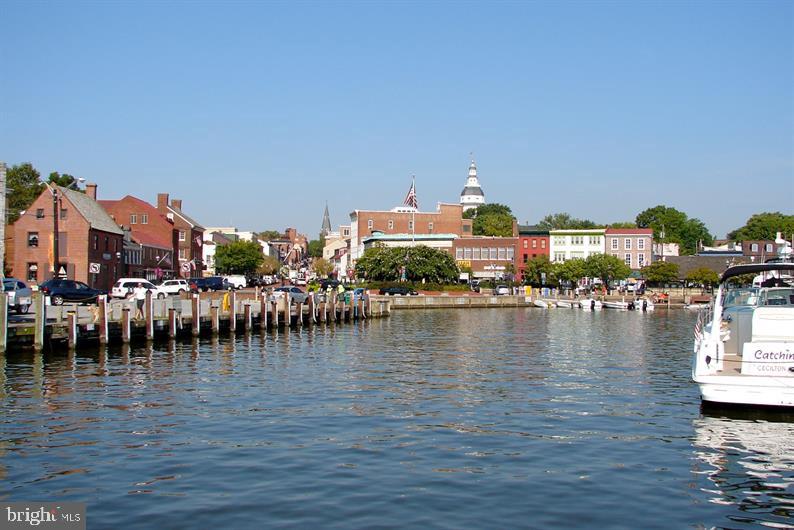 TWO RIVERS - Residential