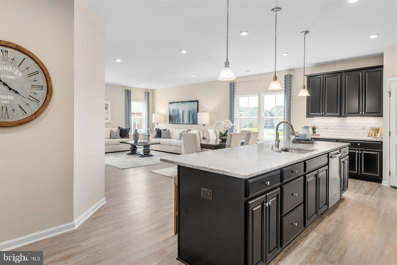 TWO RIVERS - Residential